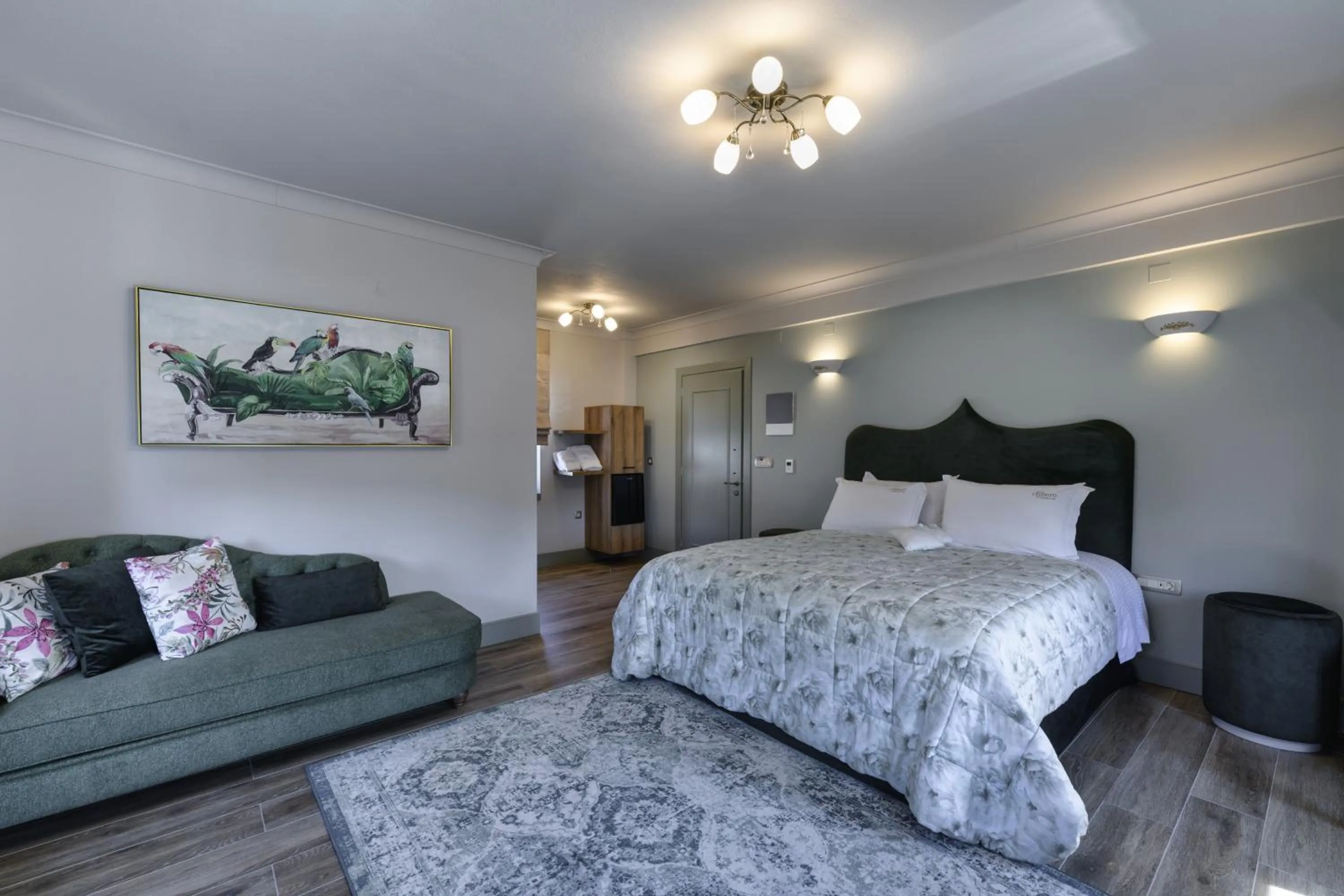 Photo of the whole room, Bed in Álbero Hotel