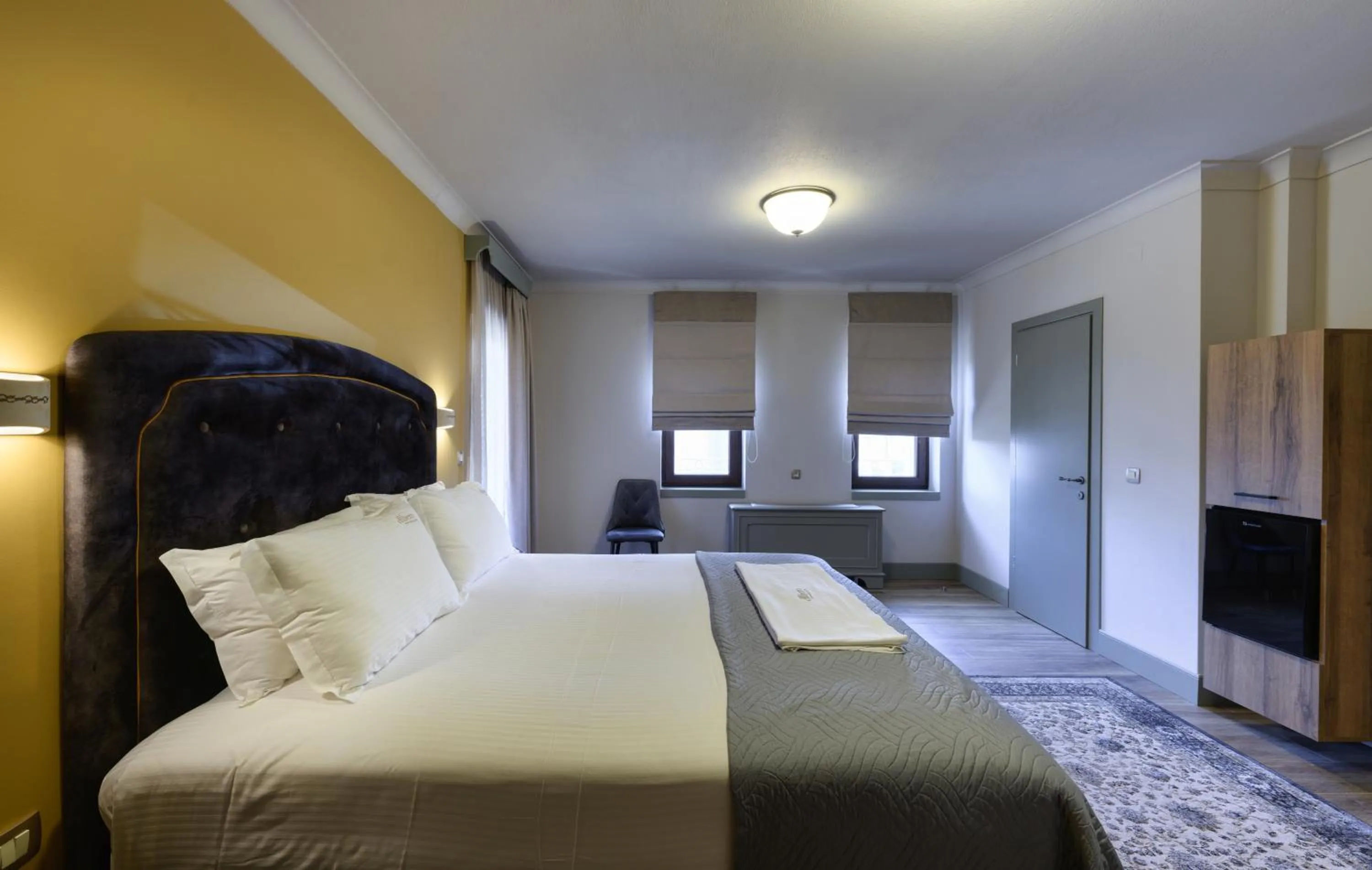 Bedroom, Bed in Álbero Hotel