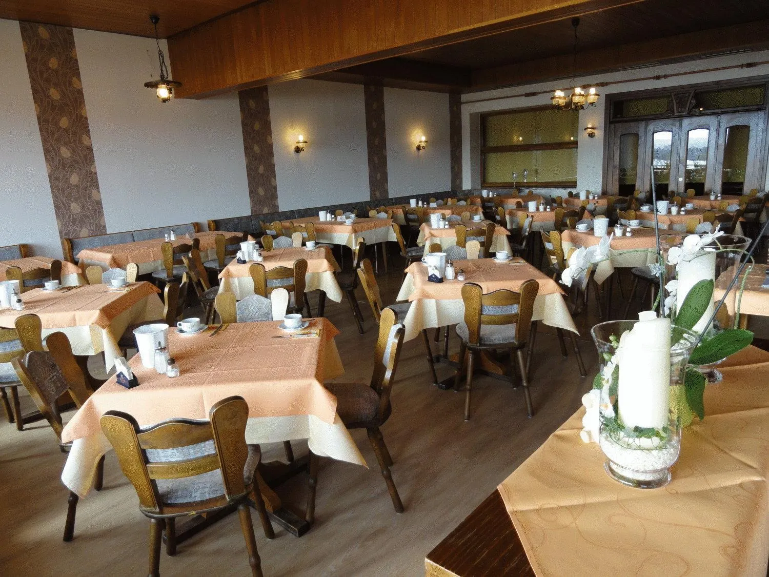 Restaurant/places to eat in RUTHMANN-Rheinblick GARNI