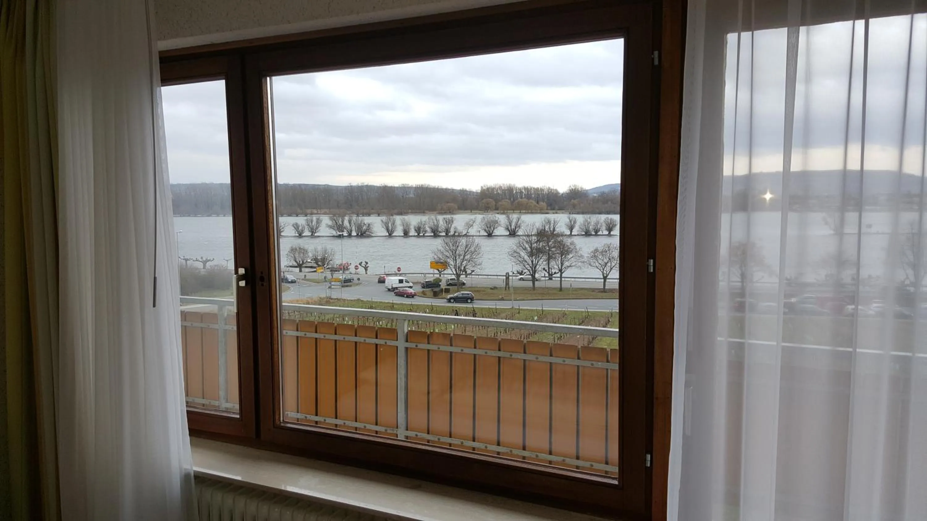 Nearby landmark in RUTHMANN-Rheinblick GARNI