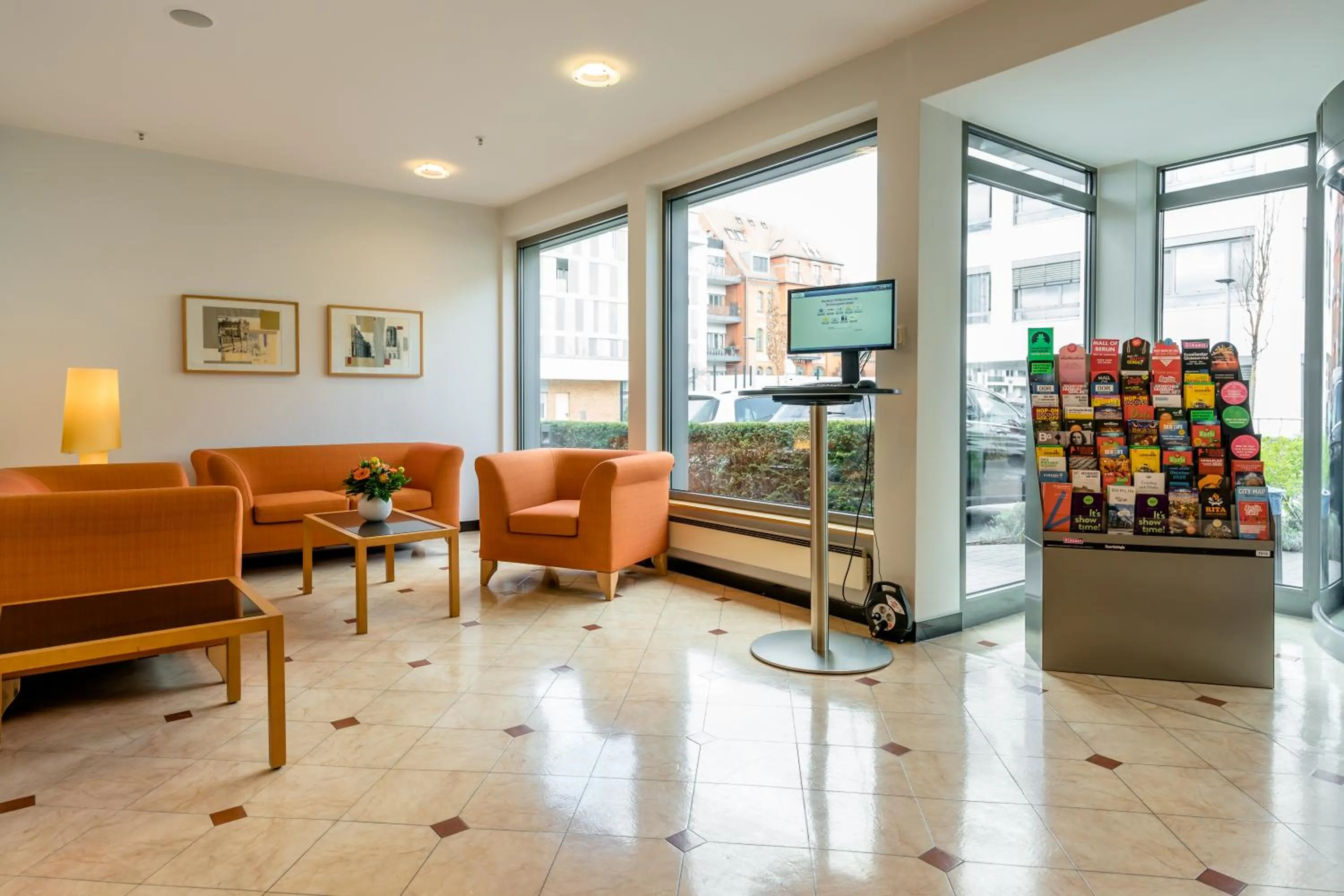 Lobby or reception in Schlosspark Hotel