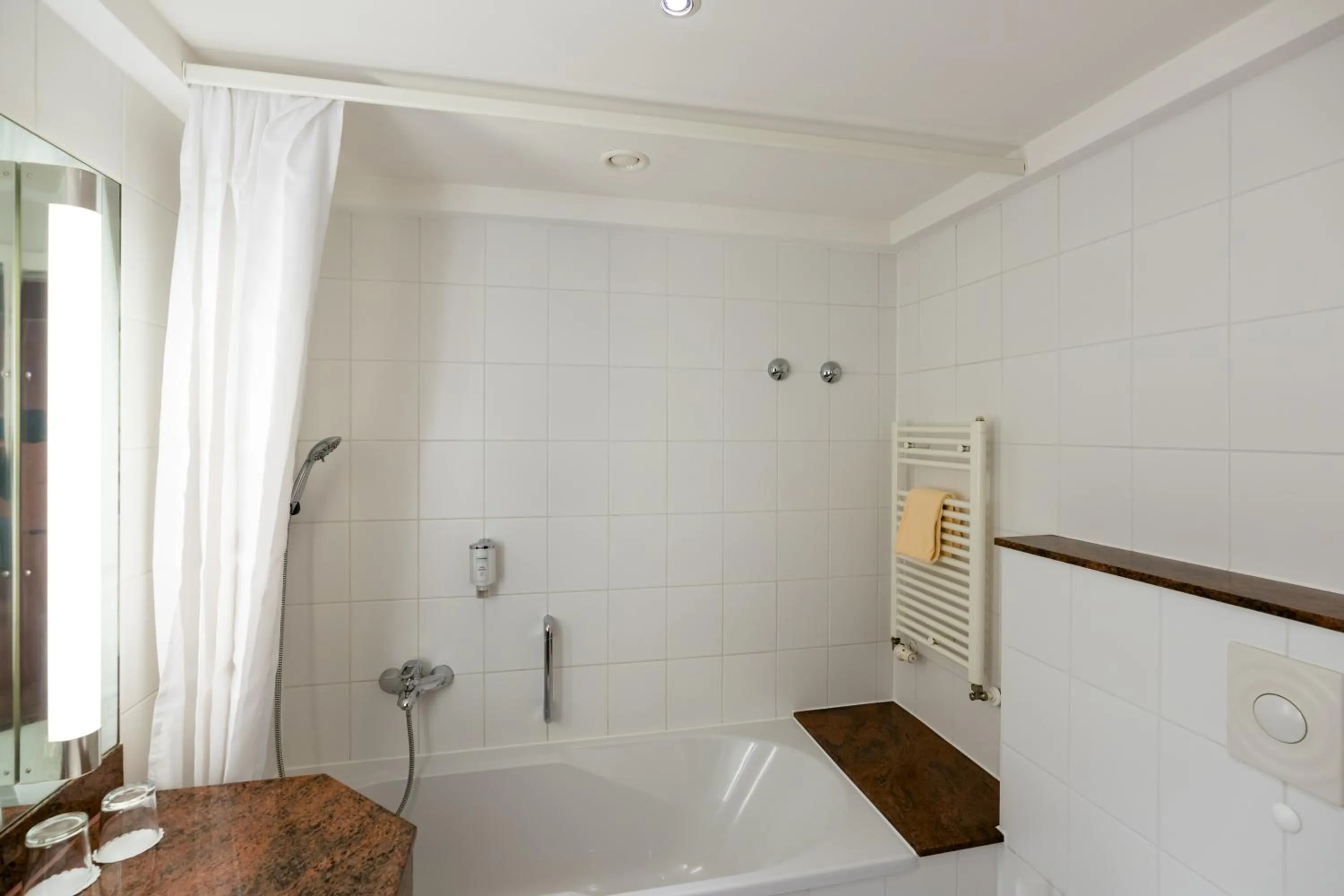 Bathroom in Schlosspark Hotel