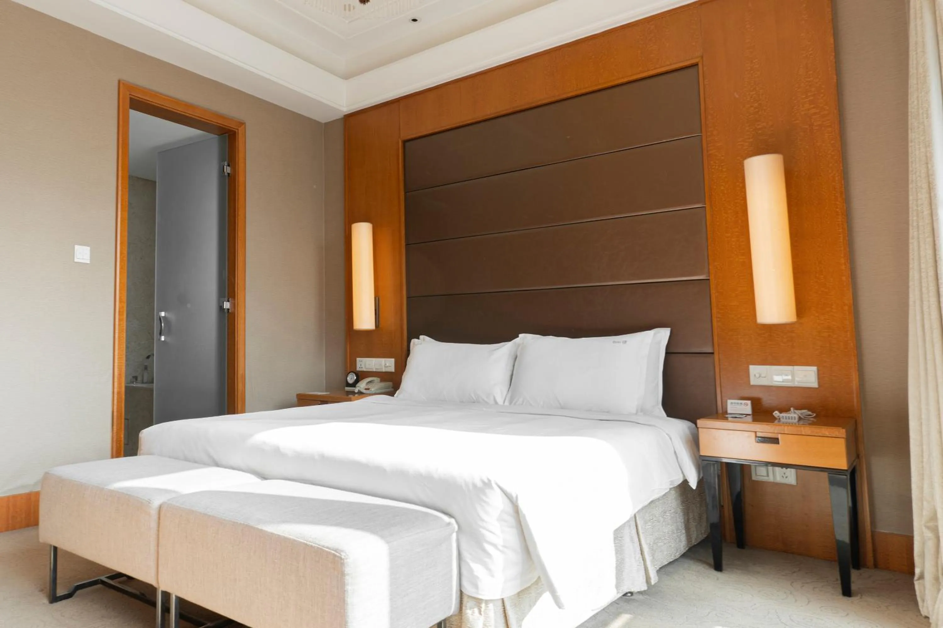 Holiday Inn Hangzhou CBD by IHG