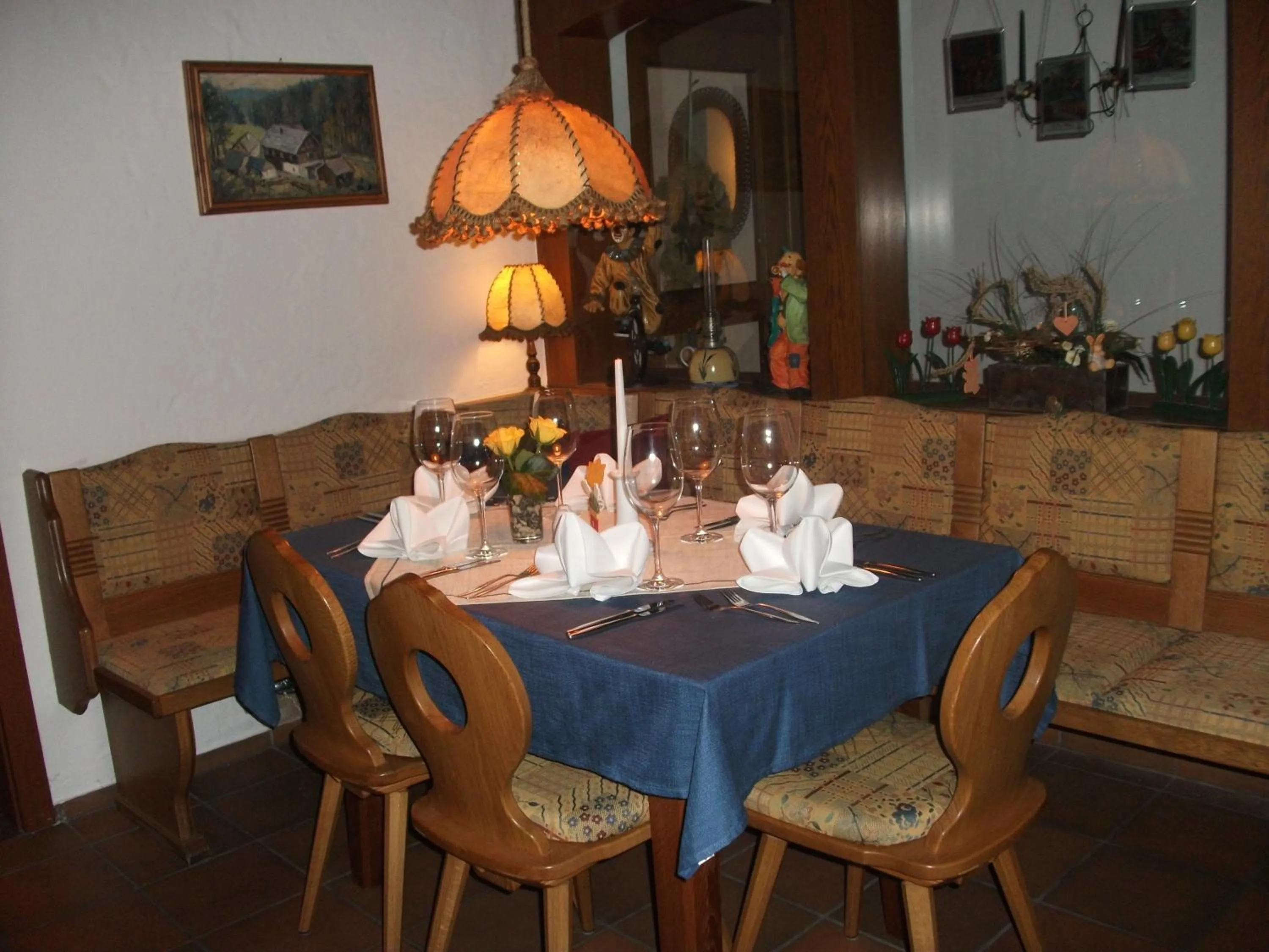 Restaurant/places to eat in Hotel Rossner