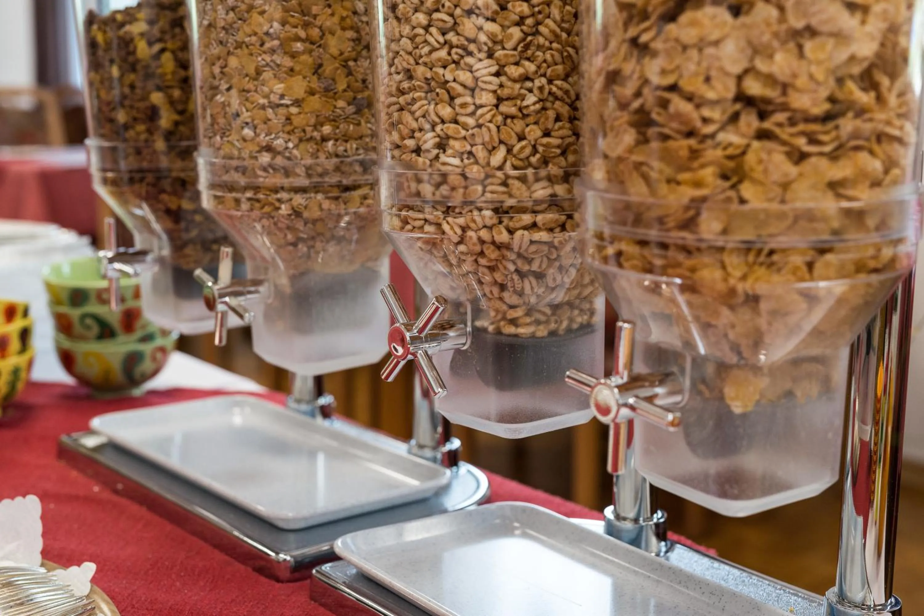 Restaurant/places to eat in Hotel Bel-Air Eden