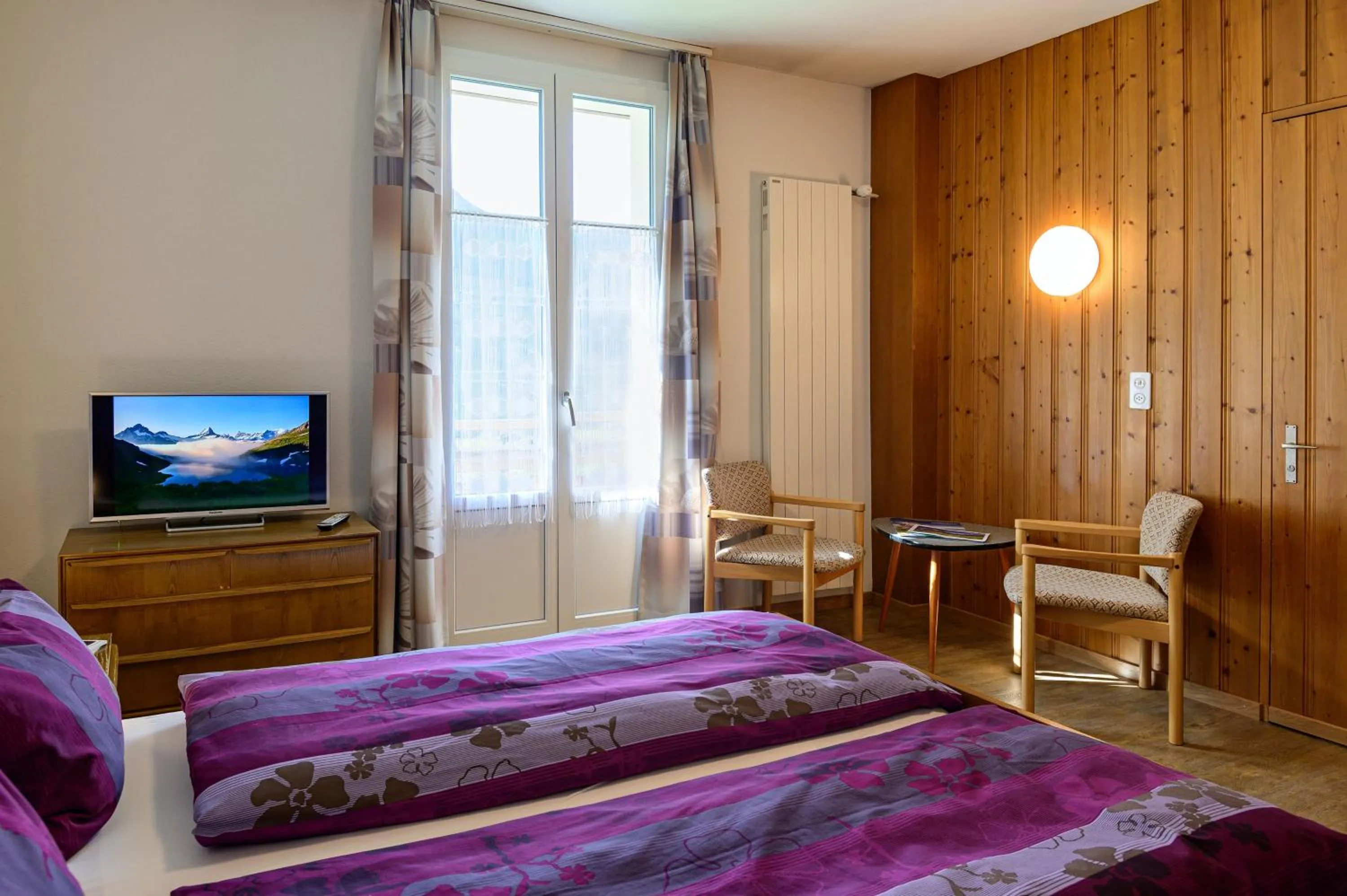 Photo of the whole room, Bed in Hotel Bel-Air Eden