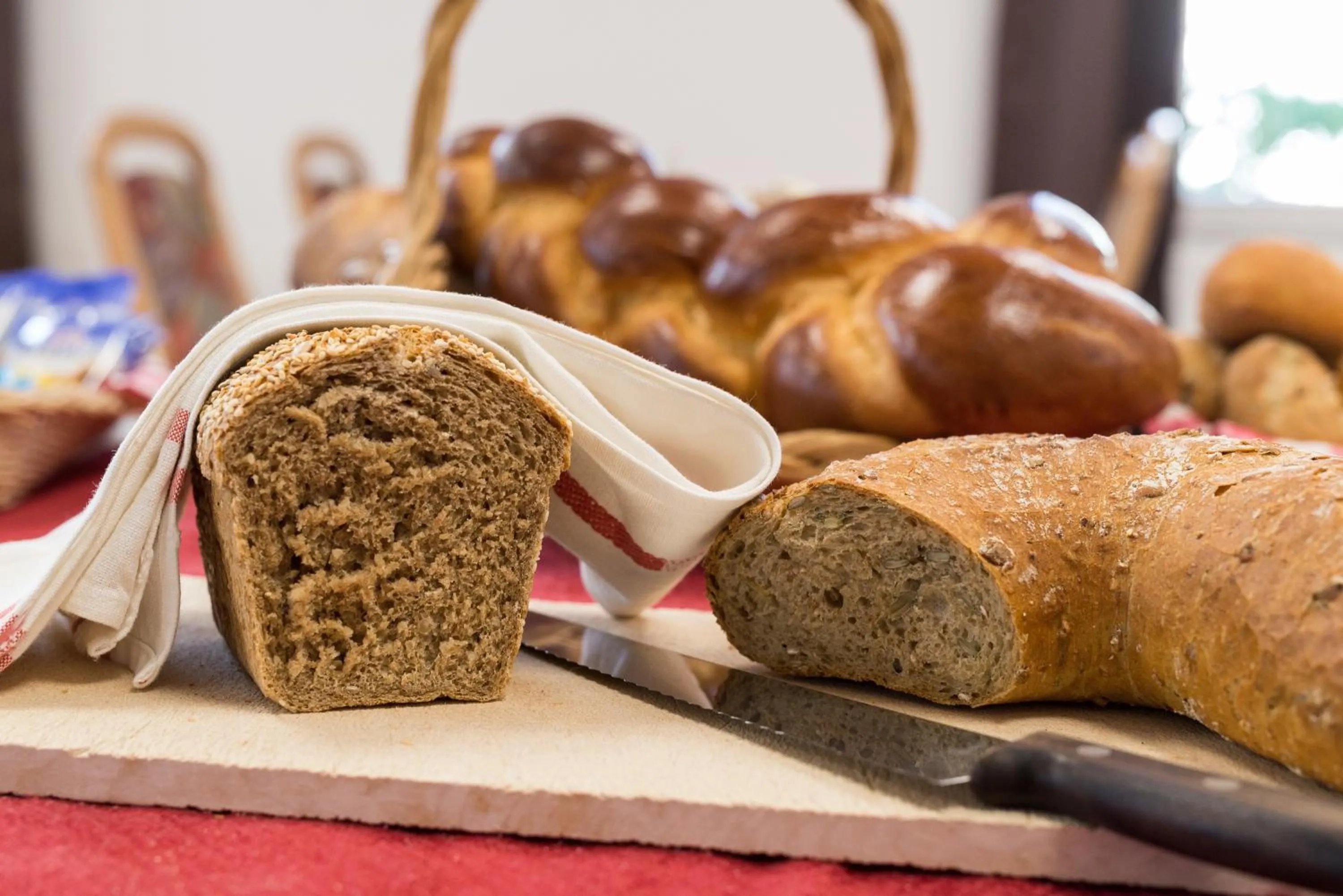 Restaurant/places to eat in Hotel Bel-Air Eden