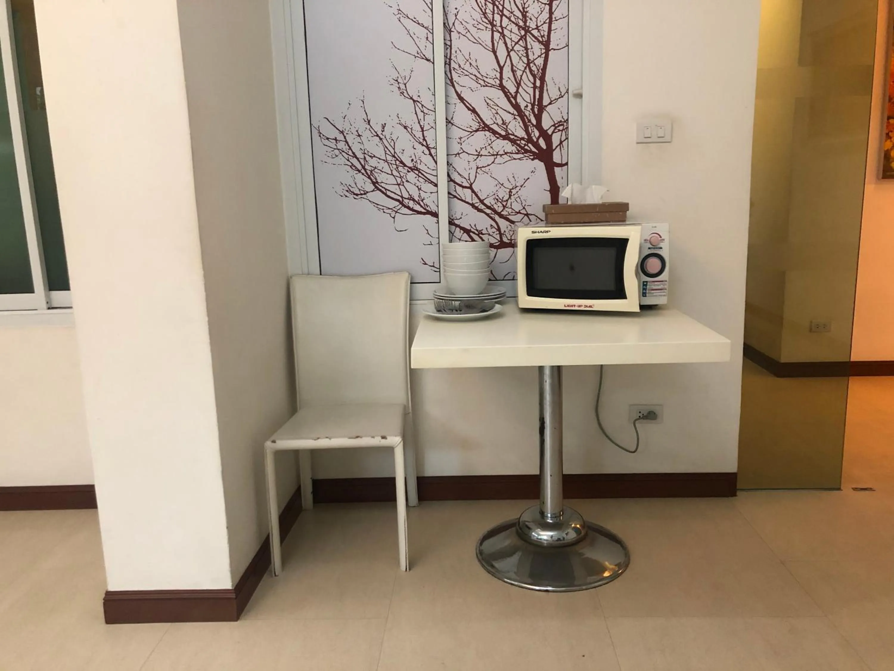 Communal lounge/ TV room in Calypzo 2 Ratchada 20