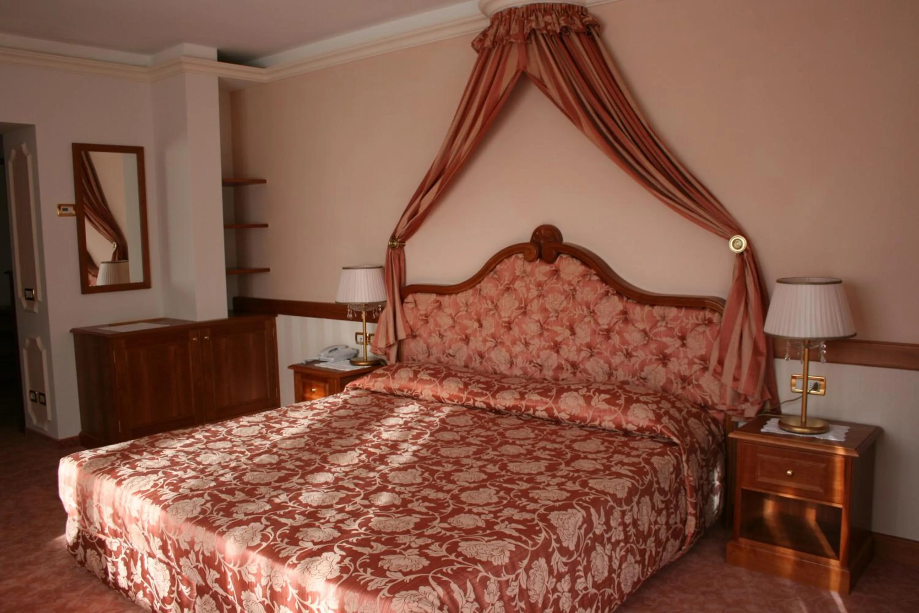 Bed in Hotel Lorenzetti