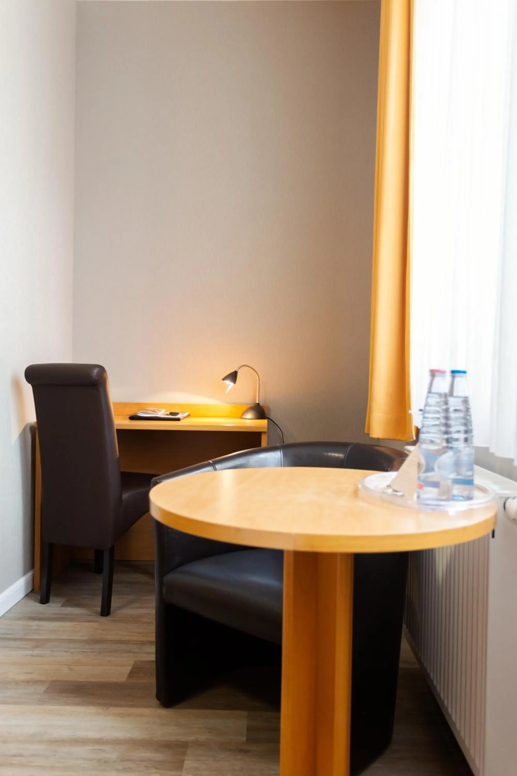 Seating area in Altora Eisenbahn Themenhotel