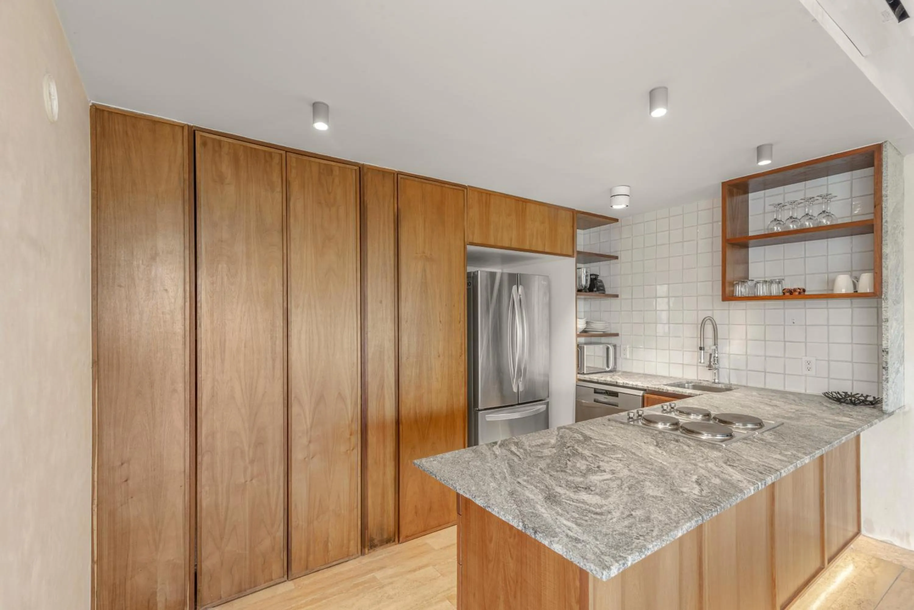 Kitchen or kitchenette in 307 Amazing jungle view apartment.