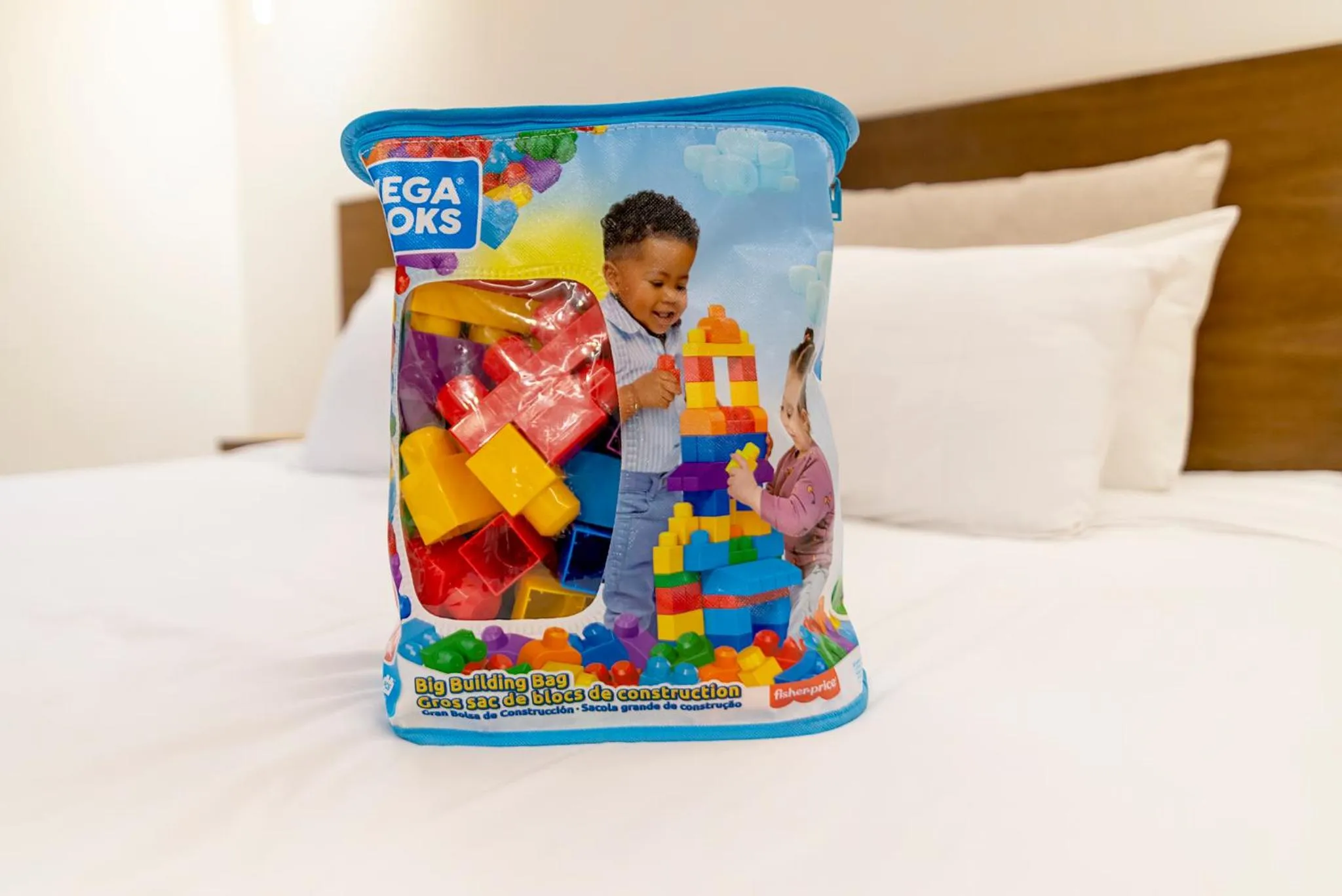 children in 307 Amazing jungle view apartment.