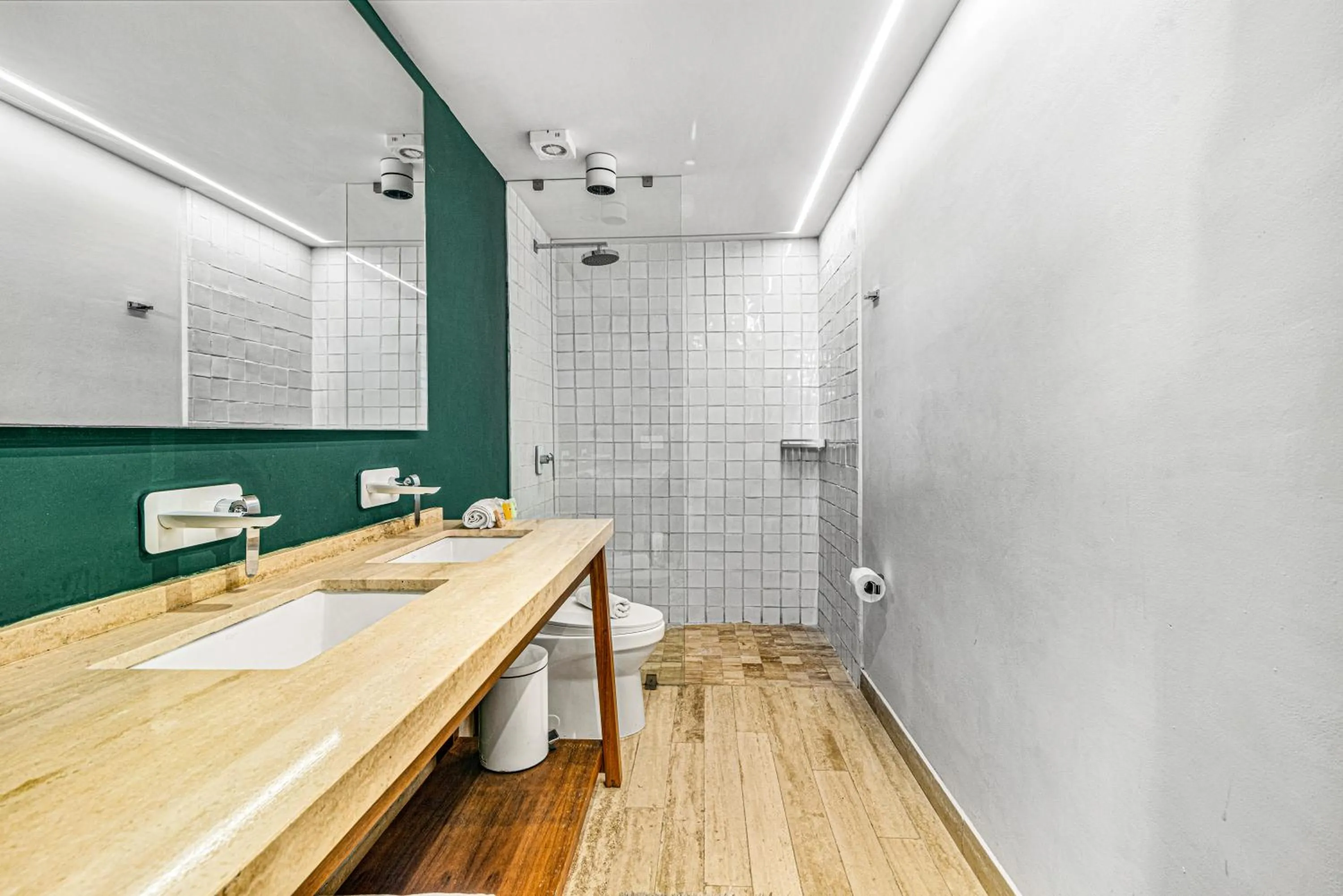 Bathroom in 307 Amazing jungle view apartment.