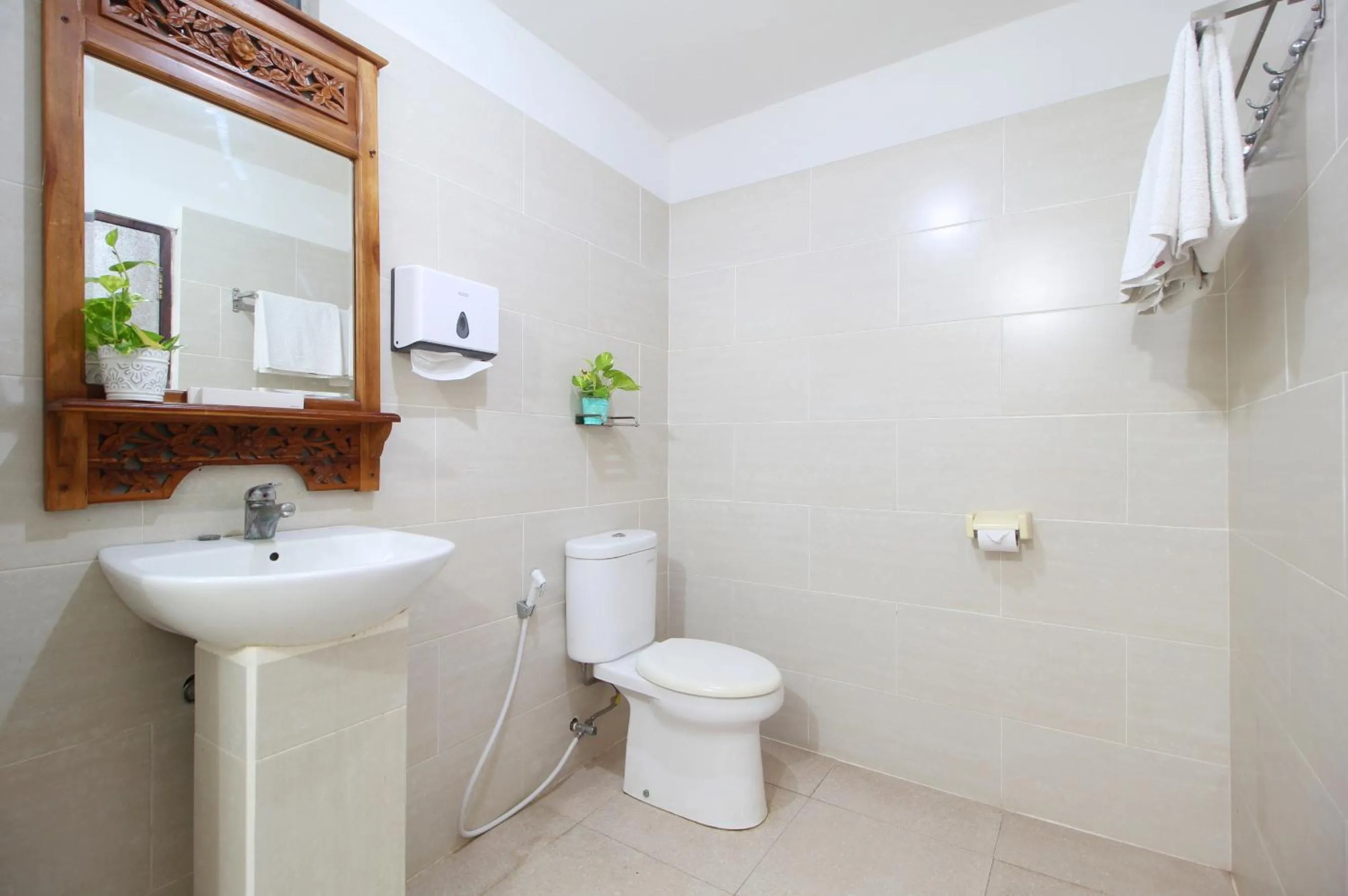 Toilet in Hotel Jati Sanur