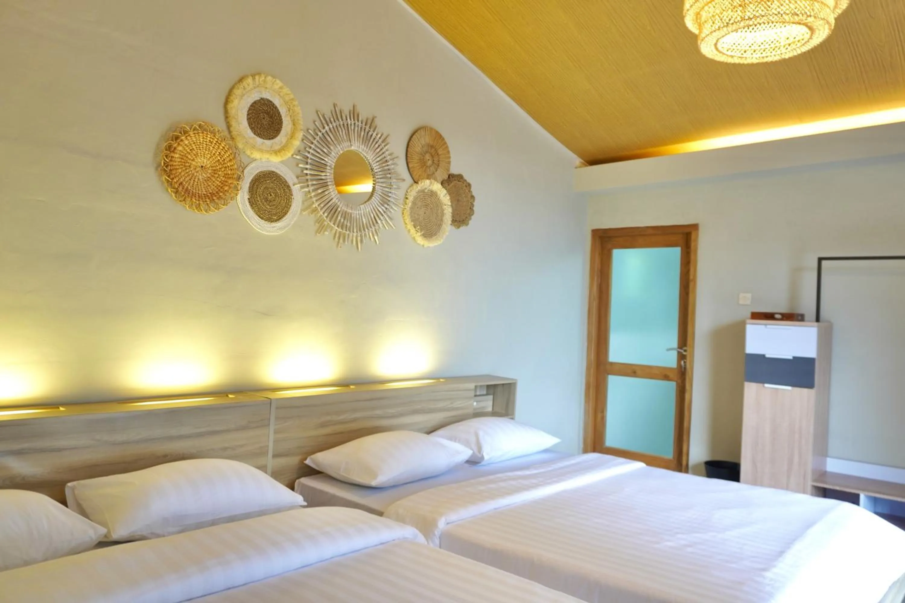 Bedroom, Bed in Alinson Sunset Hill