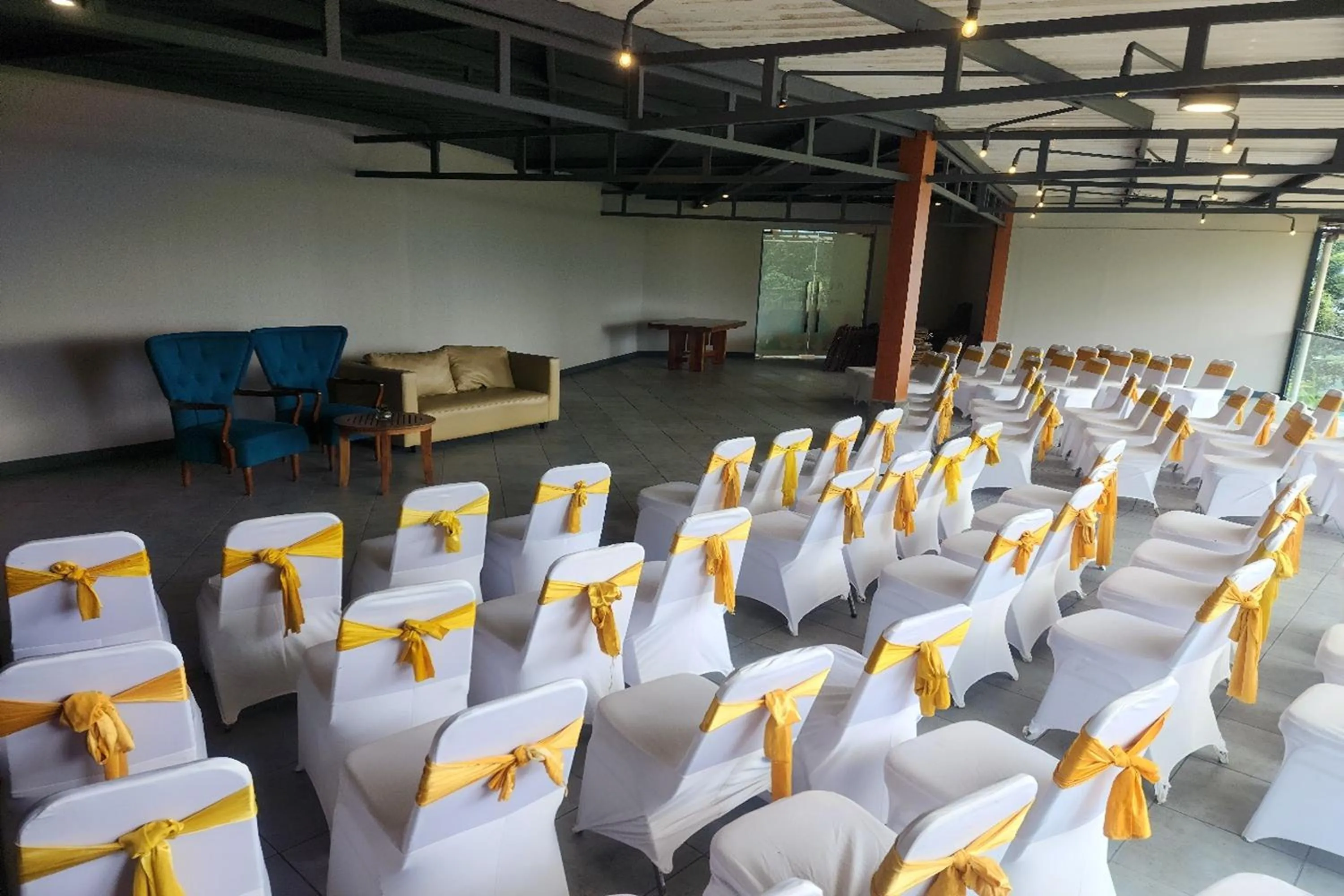 Meeting/conference room in Alinson Sunset Hill