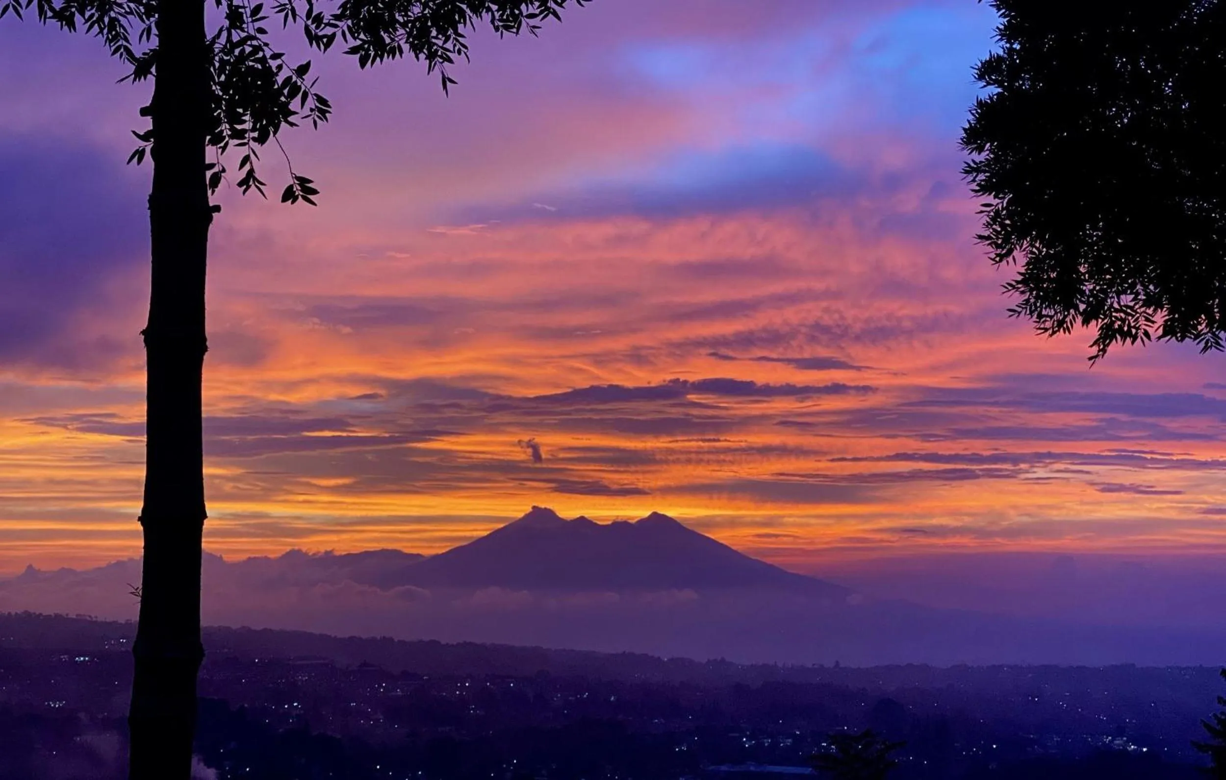 Mountain view in Alinson Sunset Hill