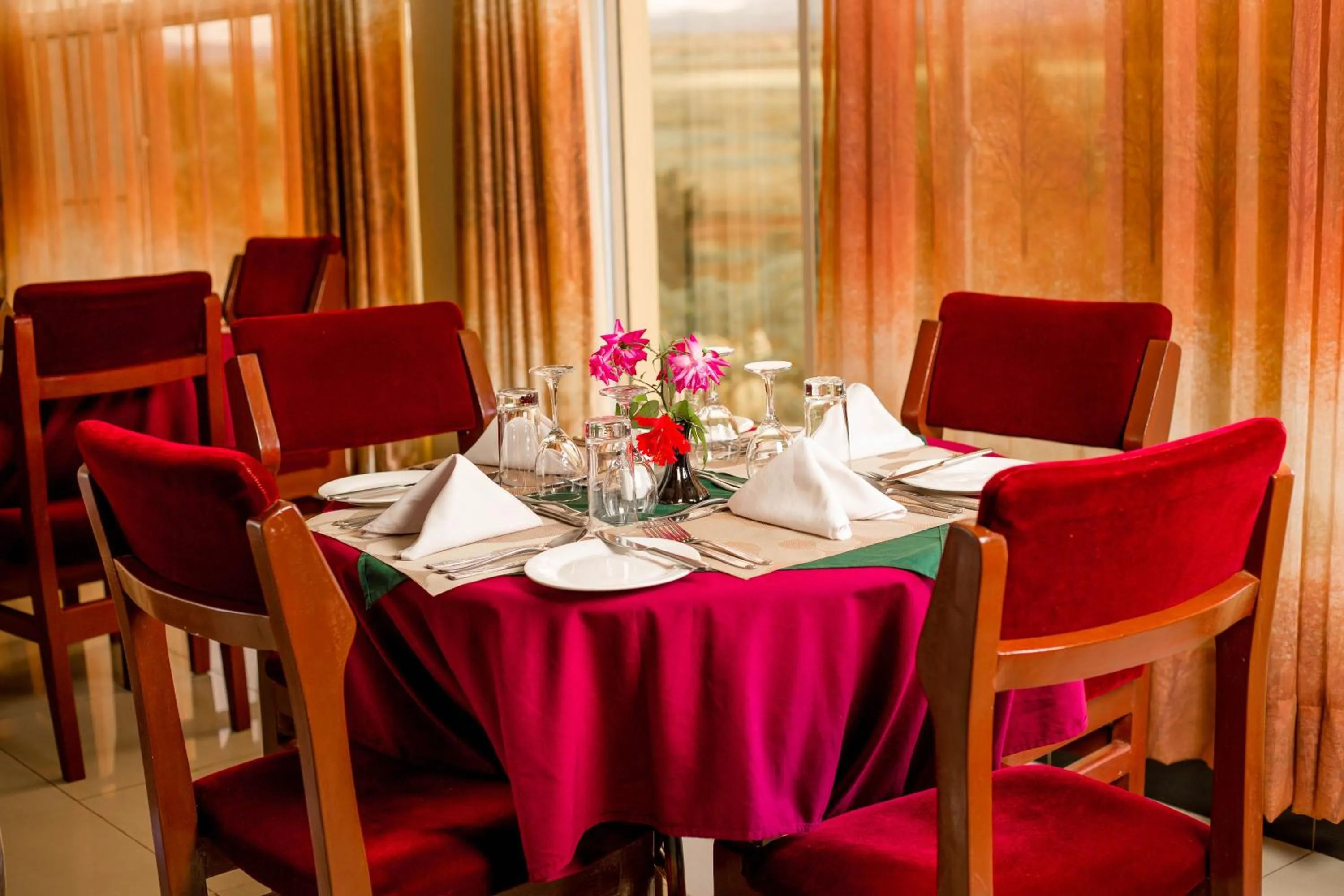 Restaurant/places to eat in A1 Hotel and Resort