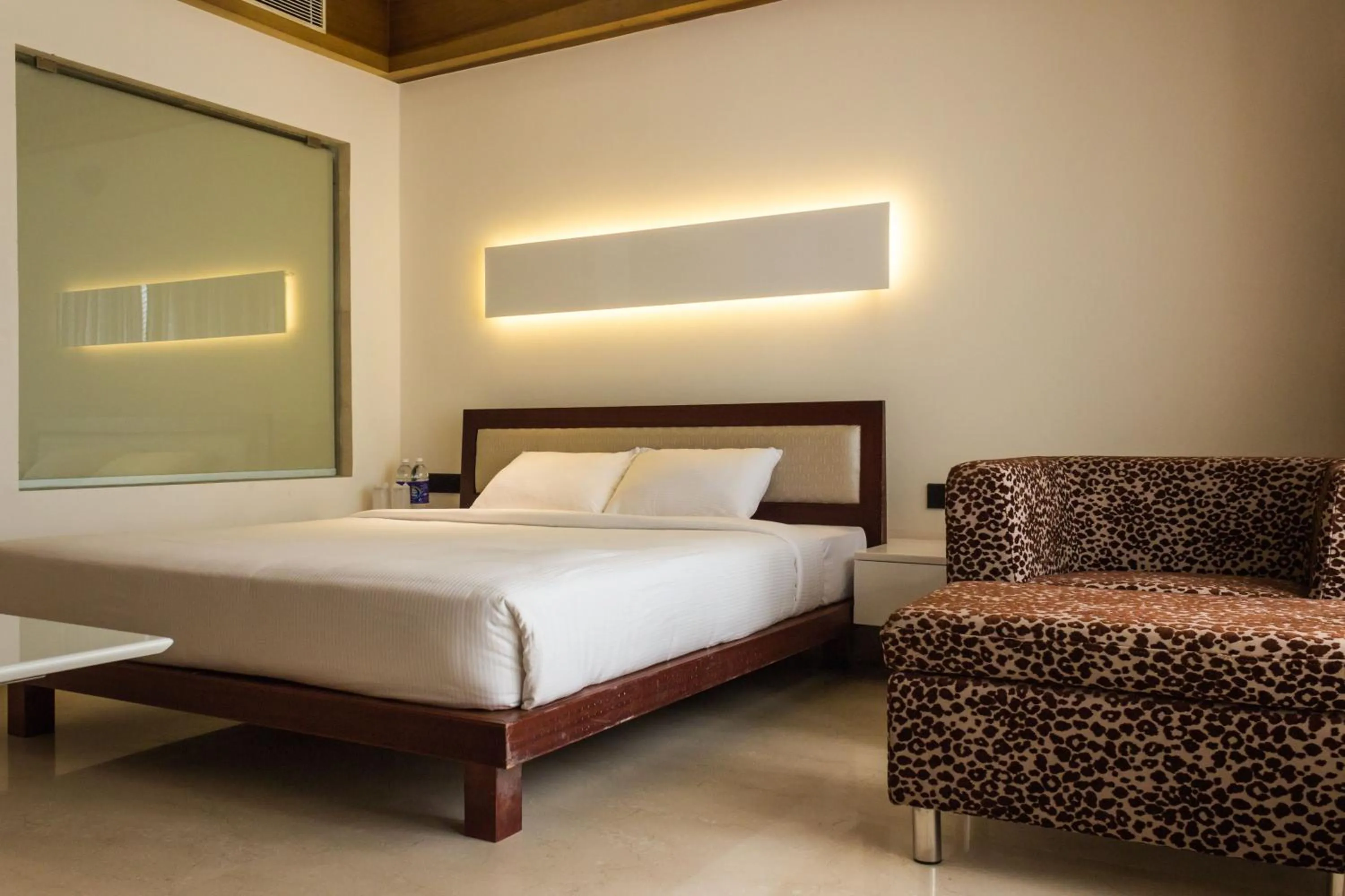 Other, Bed in Diana Heights Luxury Hotel