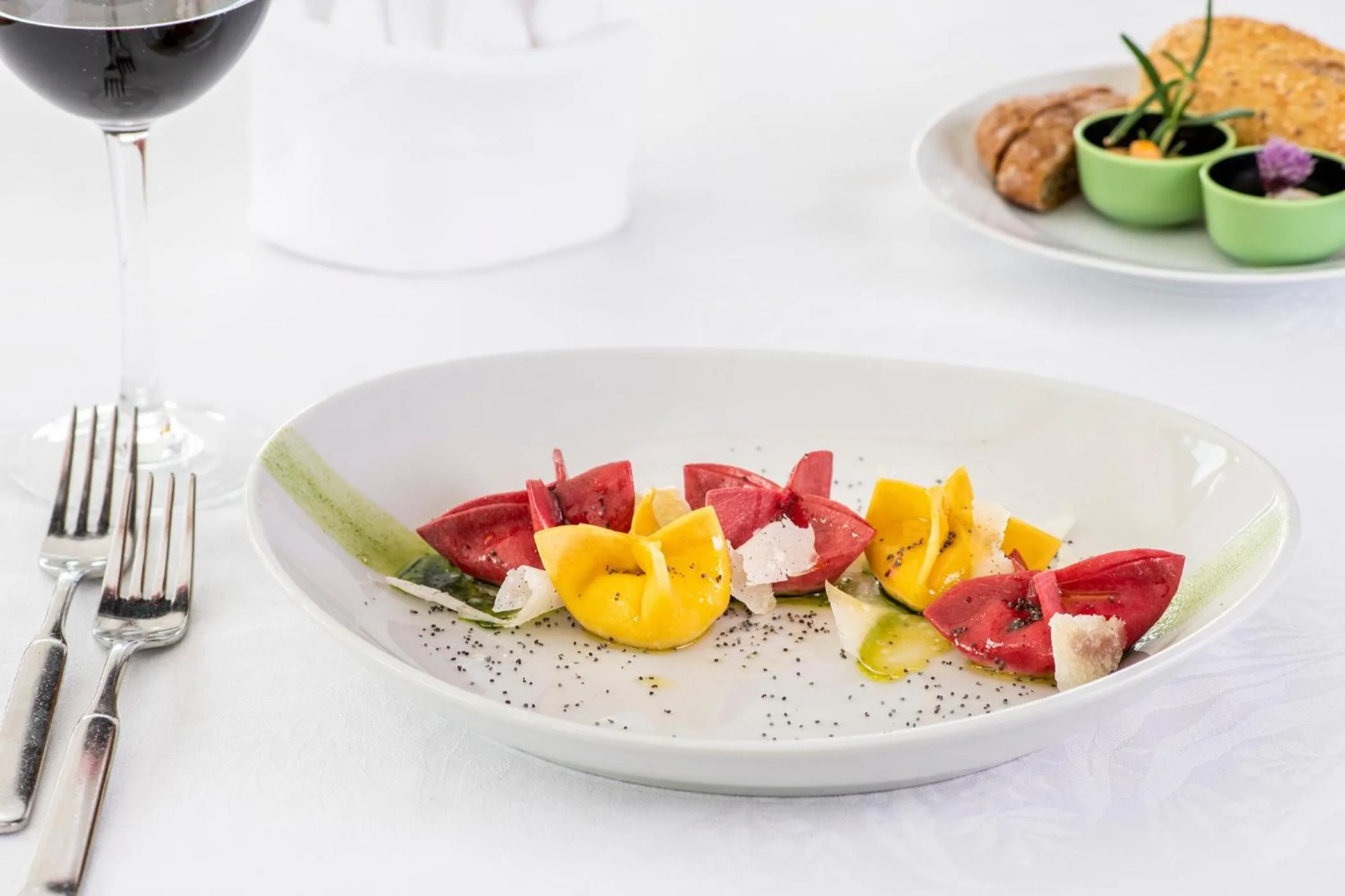 Food and drinks in Berghotel Jochgrimm - Your Dolomites Home