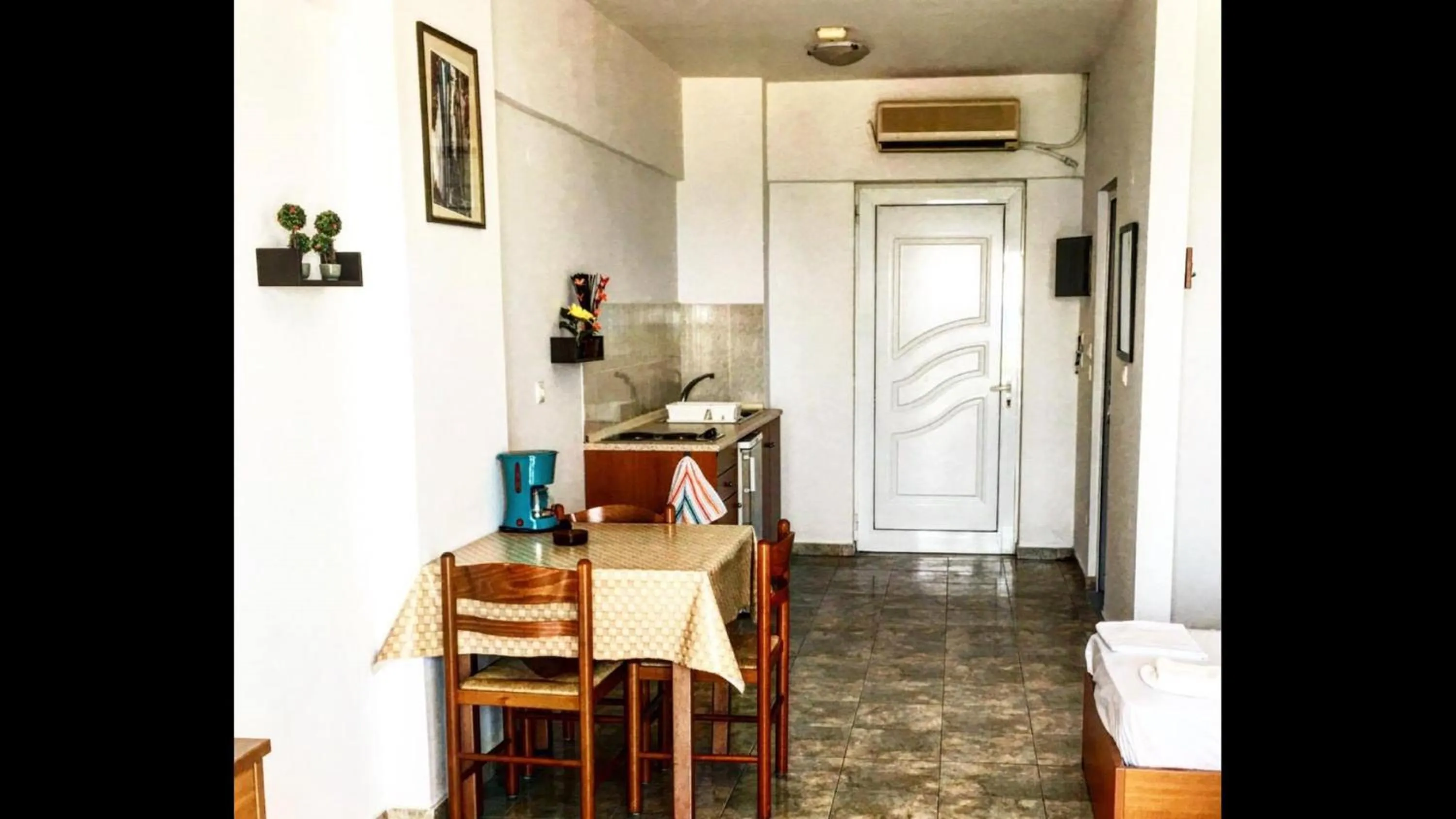 Kitchen or kitchenette in Paradise Studios