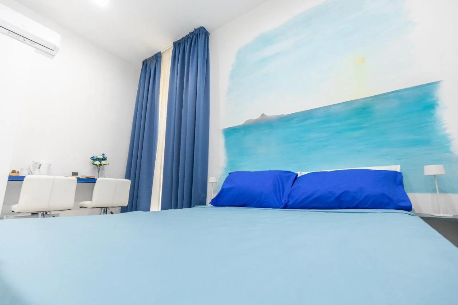 Other, Bed in Napoli Museo bed and breakfast