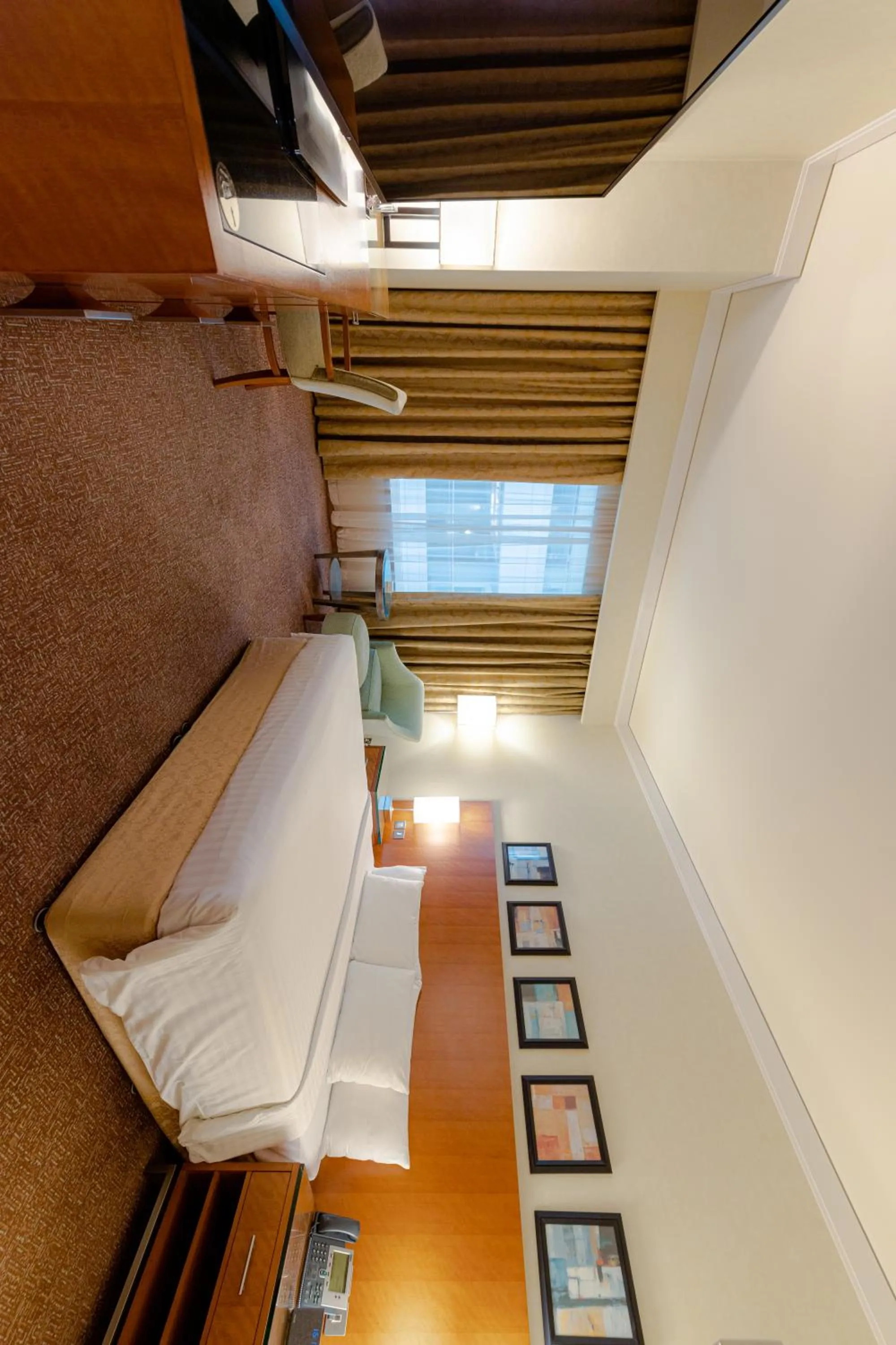 Bed in Courtyard By Marriott Kuwait City