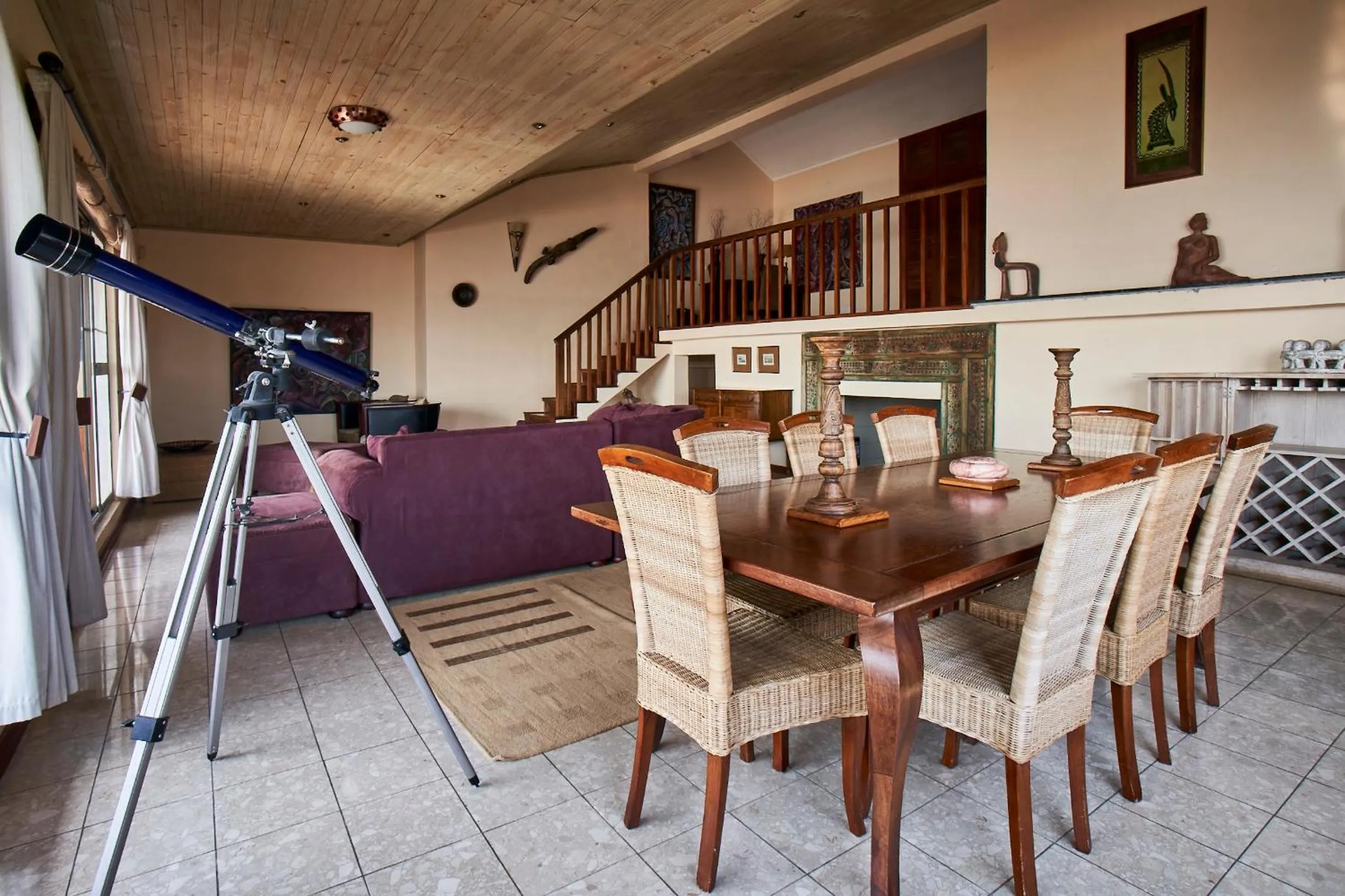Living room in Catembe Gallery Hotel