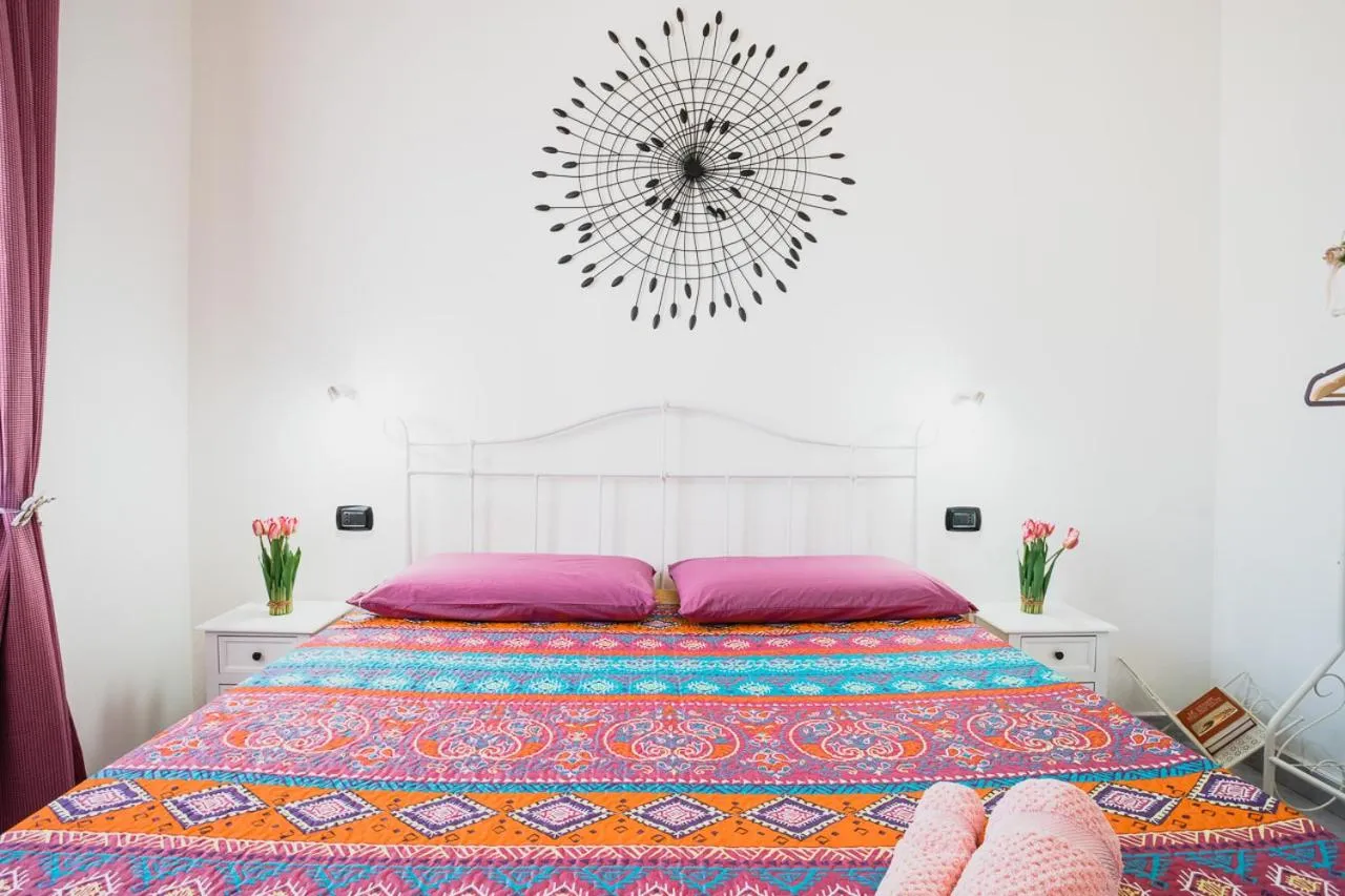 Bedroom, Bed in La luna nel pozzo