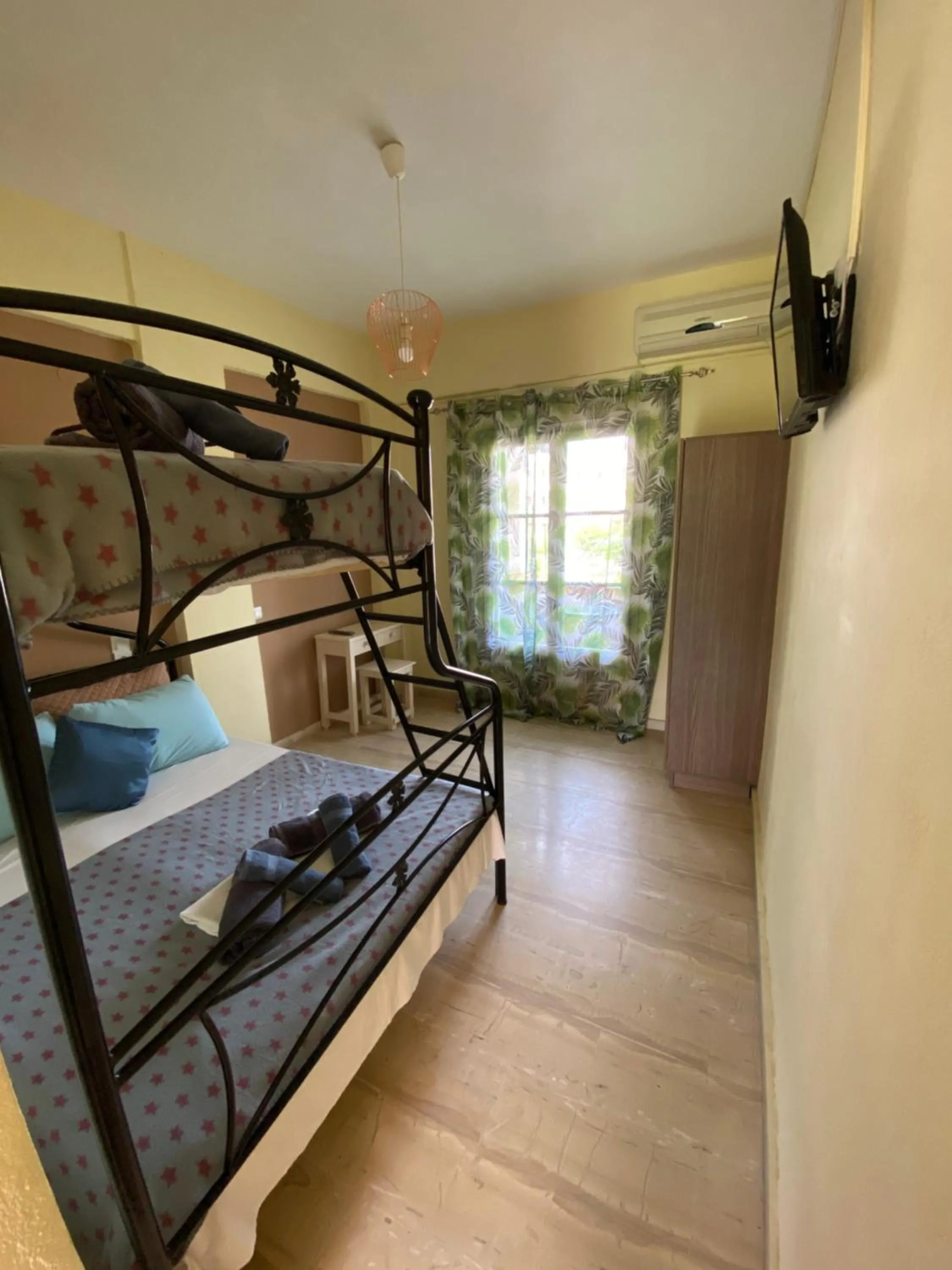 bunk bed in Villa Corfiota Moraitika Beach