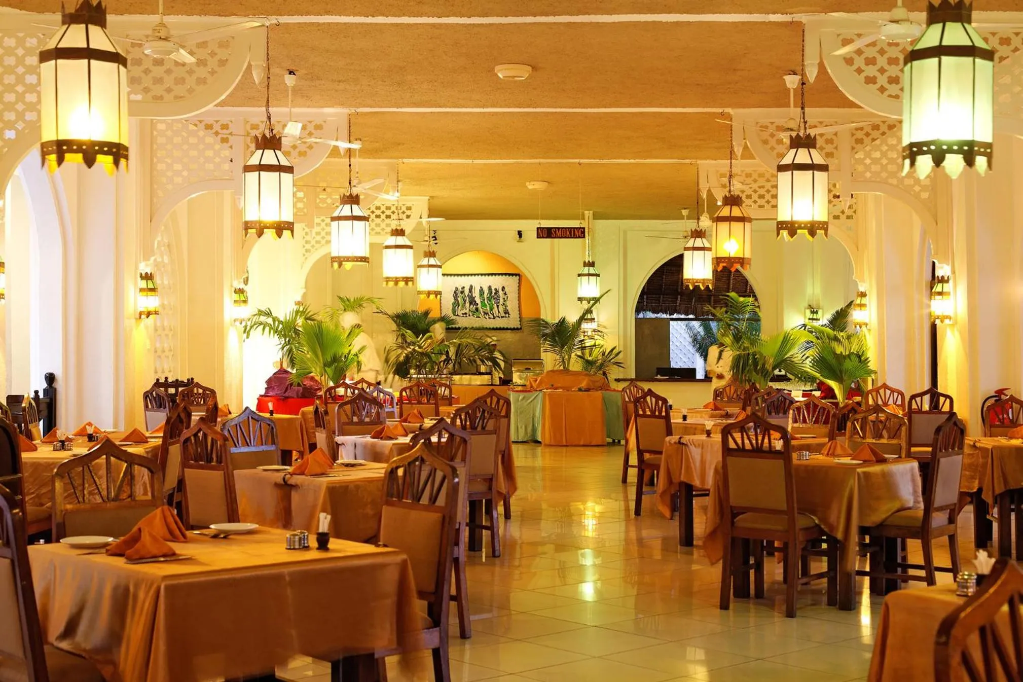 Restaurant/places to eat in Kaskazi Beach Resort
