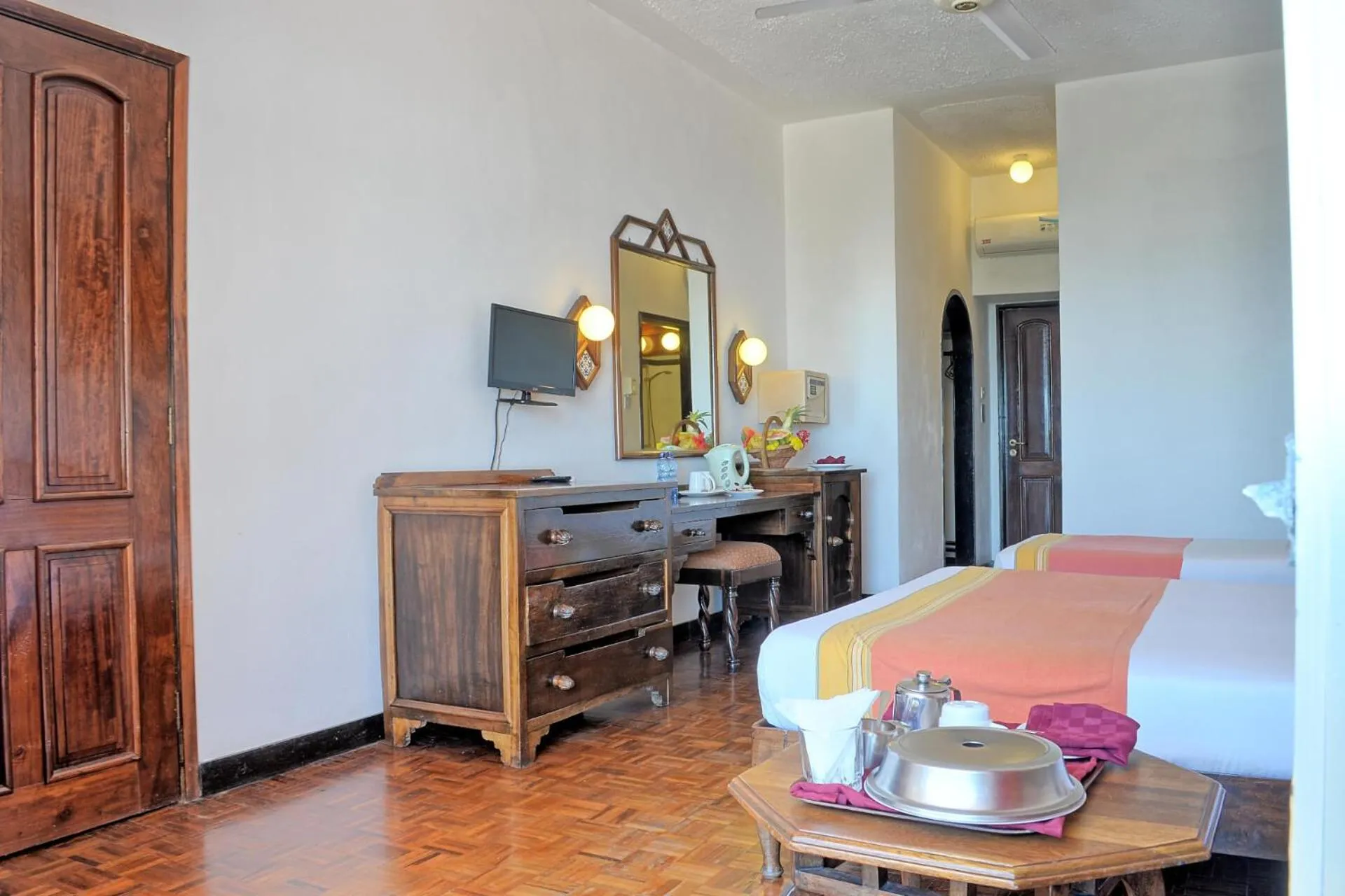 Communal lounge/ TV room in Kaskazi Beach Resort