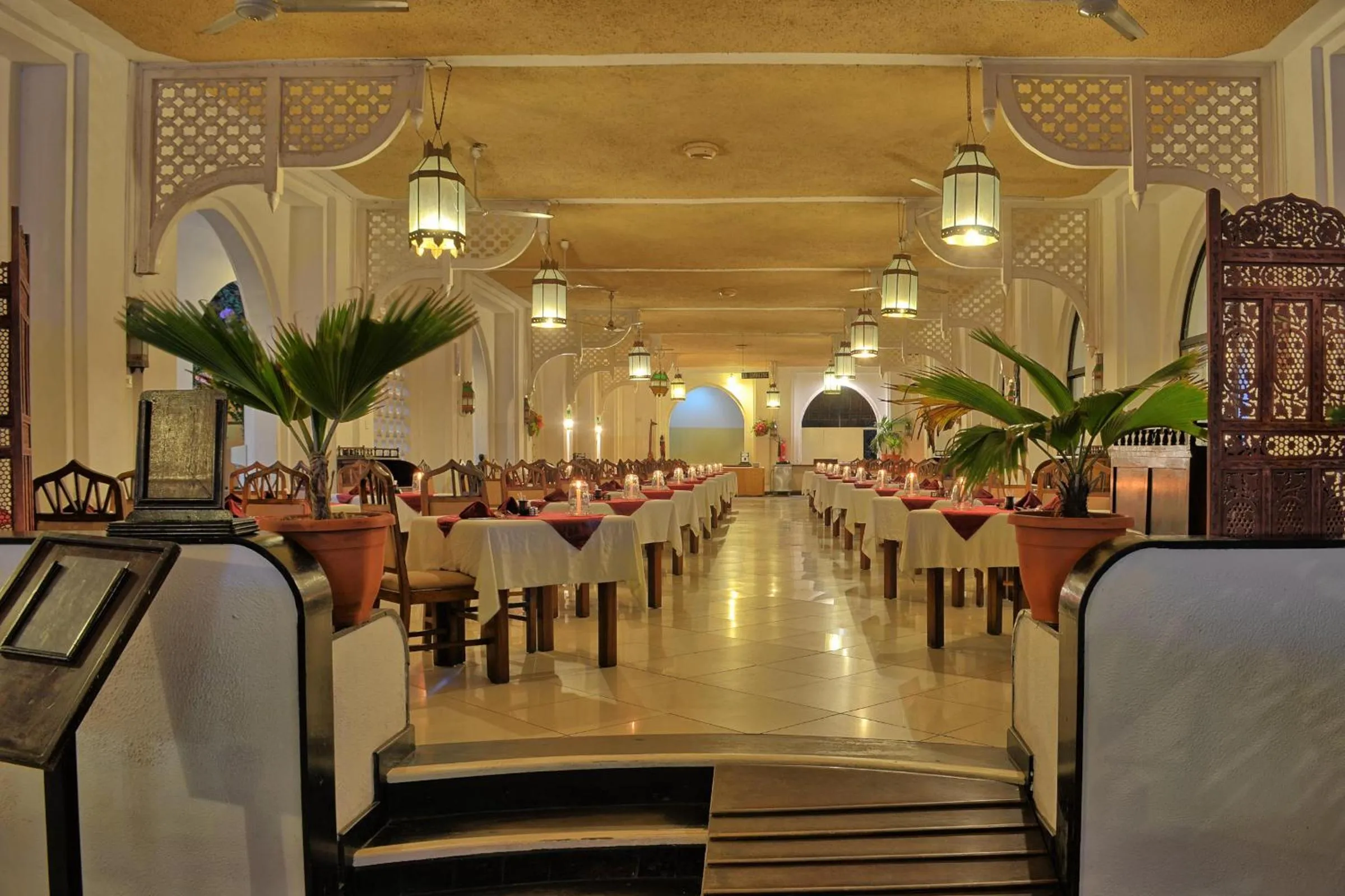 Restaurant/places to eat in Kaskazi Beach Resort