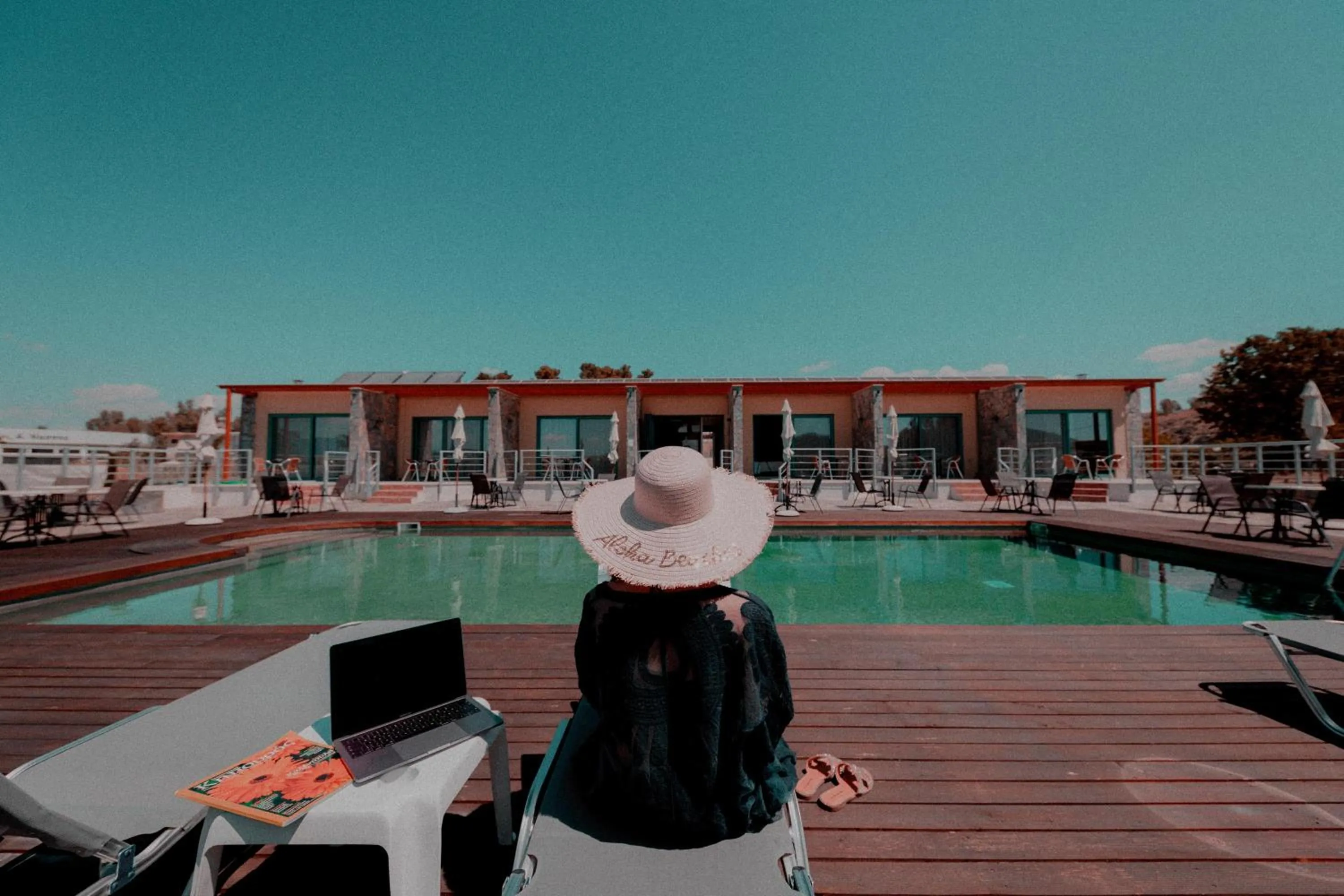 Property building in Palacio del Sol Luxury Apartments