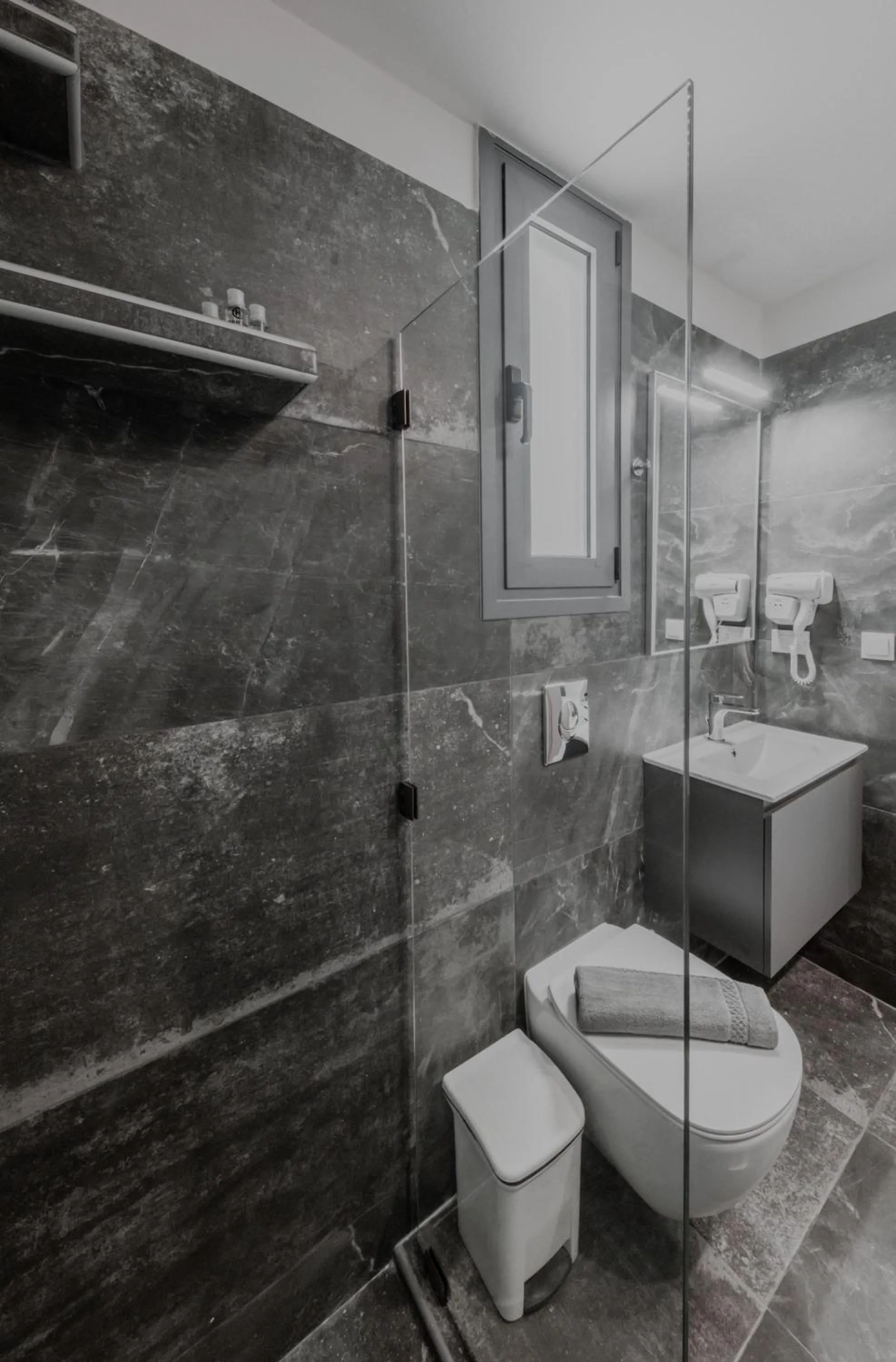 Bathroom in Palacio del Sol Luxury Apartments