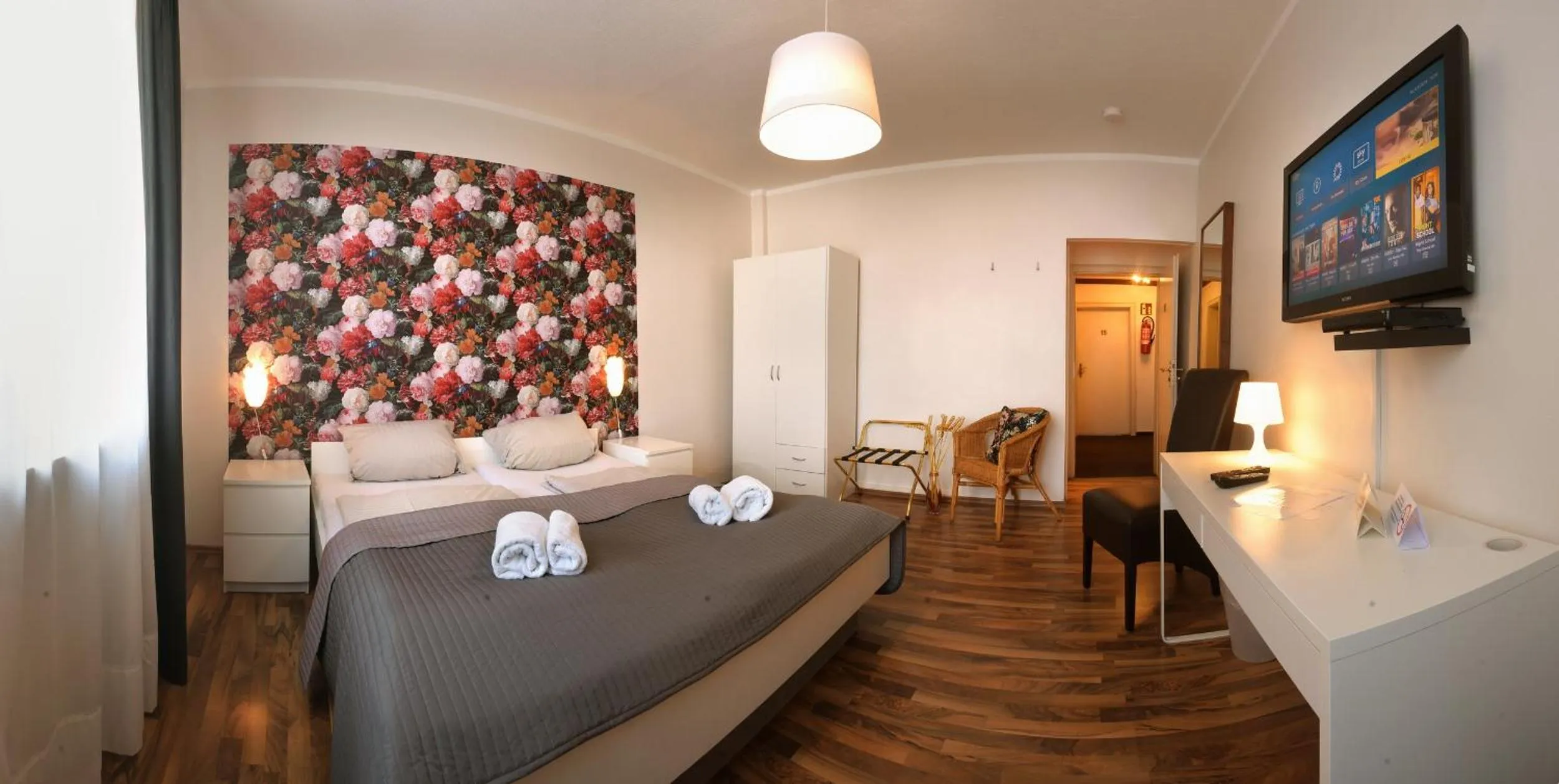 Photo of the whole room, Bed in Hotel Bürgerhof