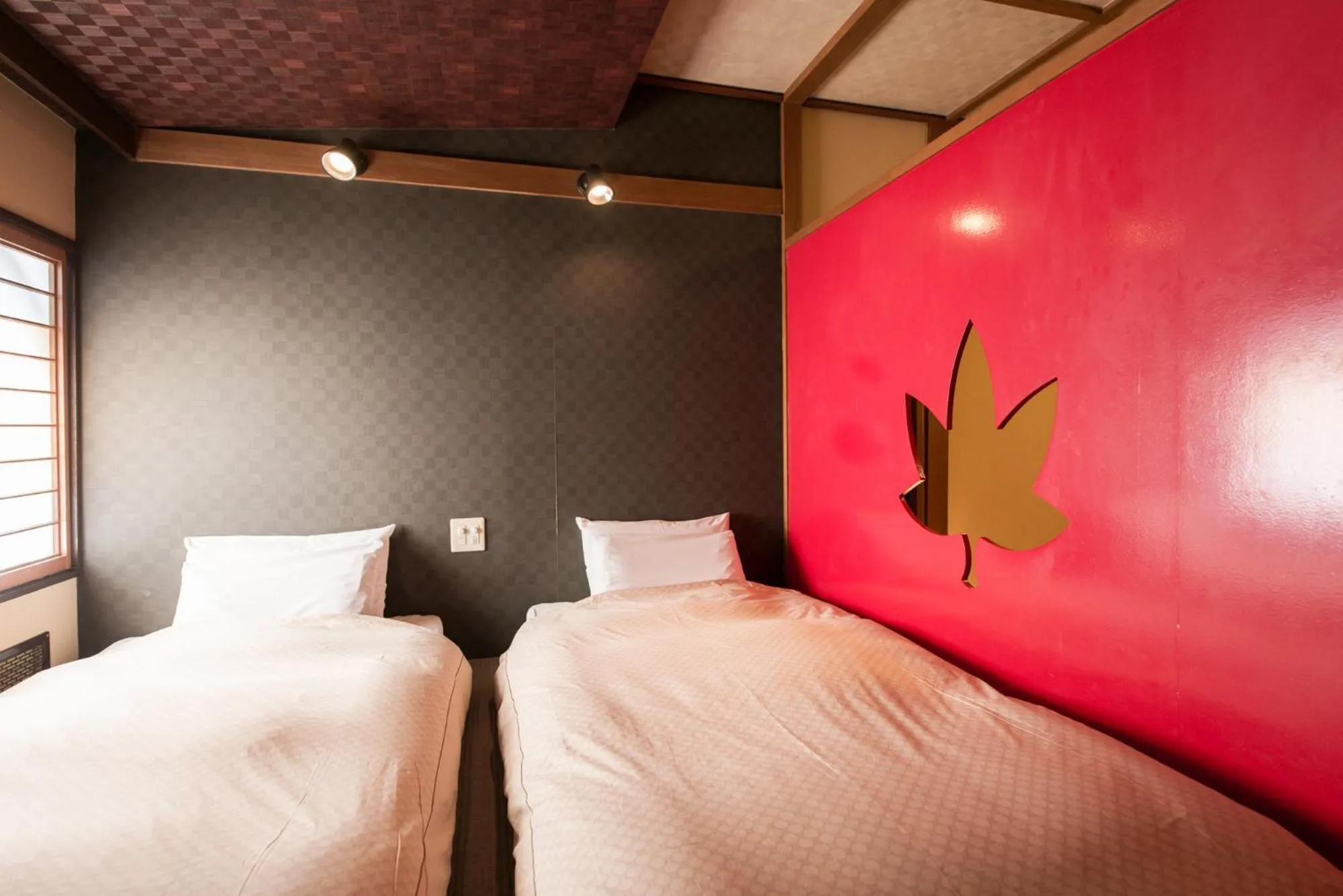 Bed in Takamiya Ryokan Miyamaso