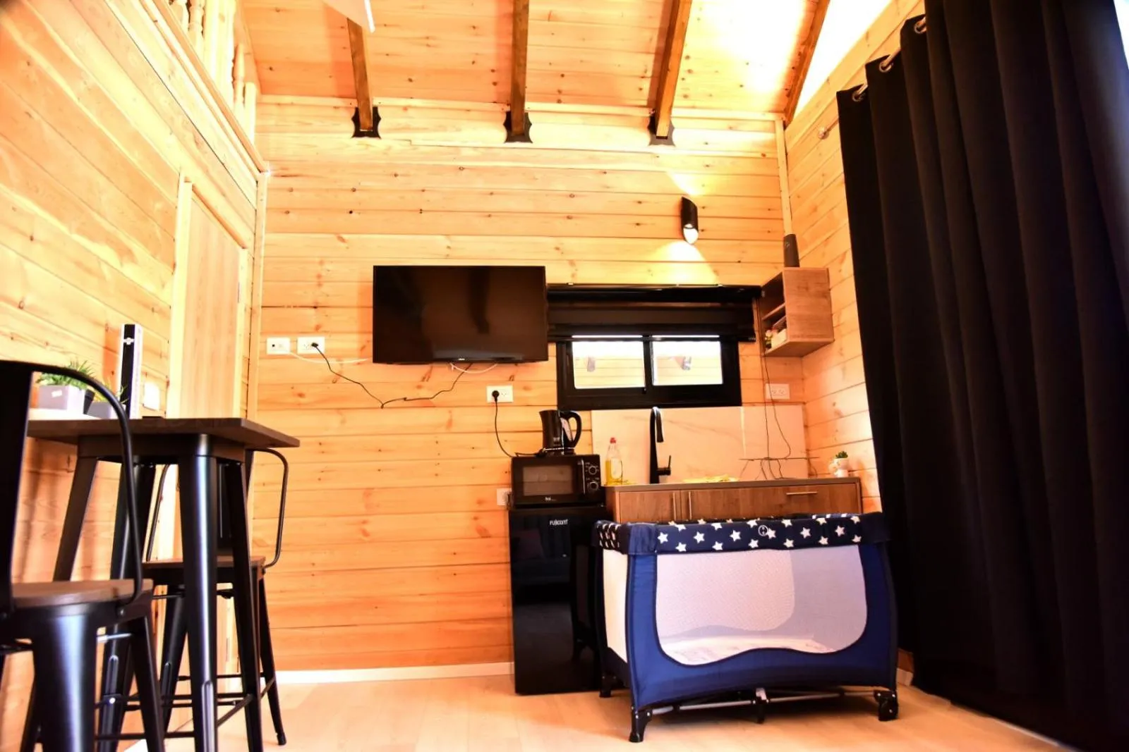 Mitzpe Hermon Tzimmers