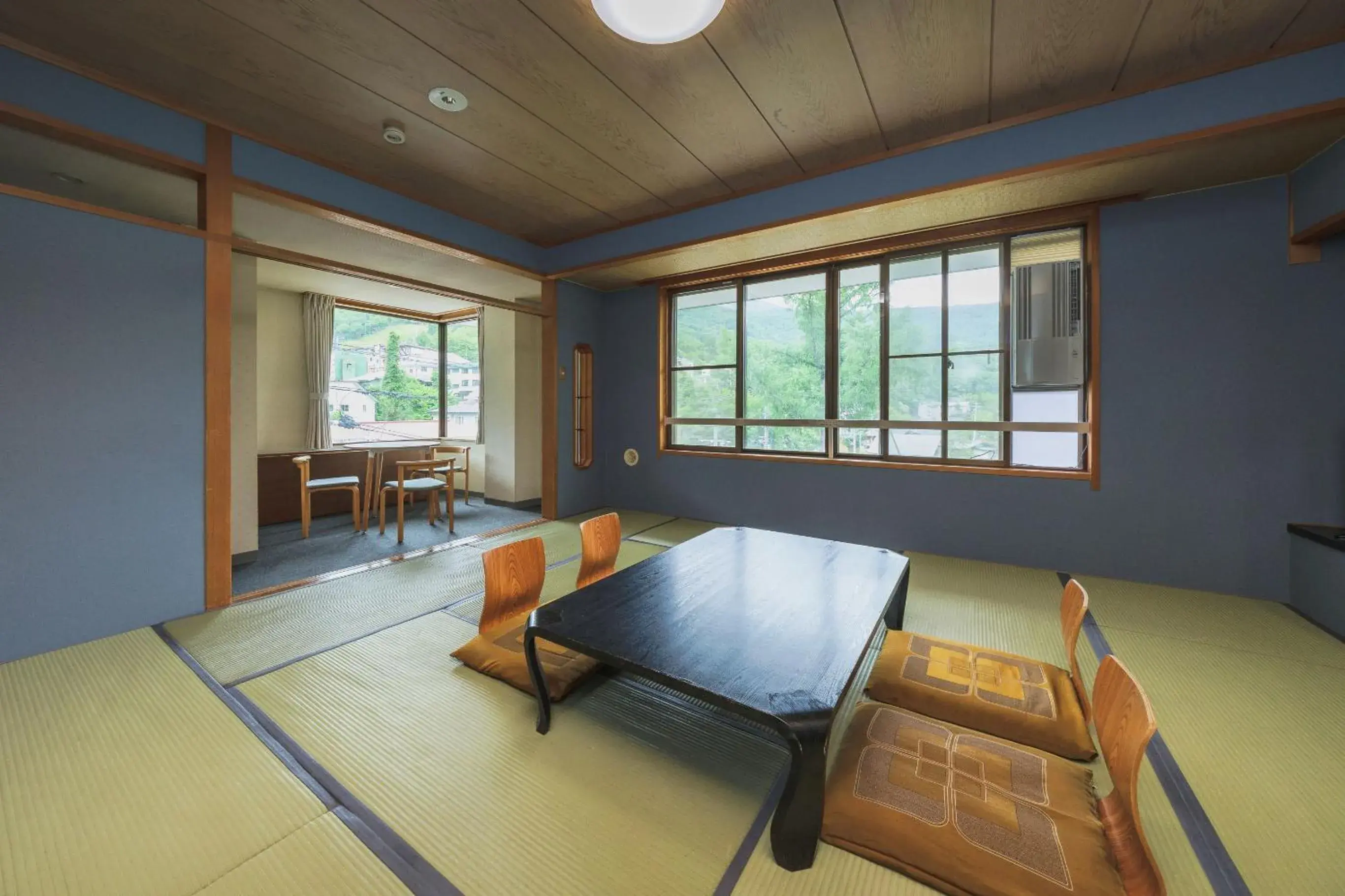 Family Room with Private Bathroom in Takamiya Hotel Hammond Family Room with Private Bathroom in Takamiya Hotel Hammond