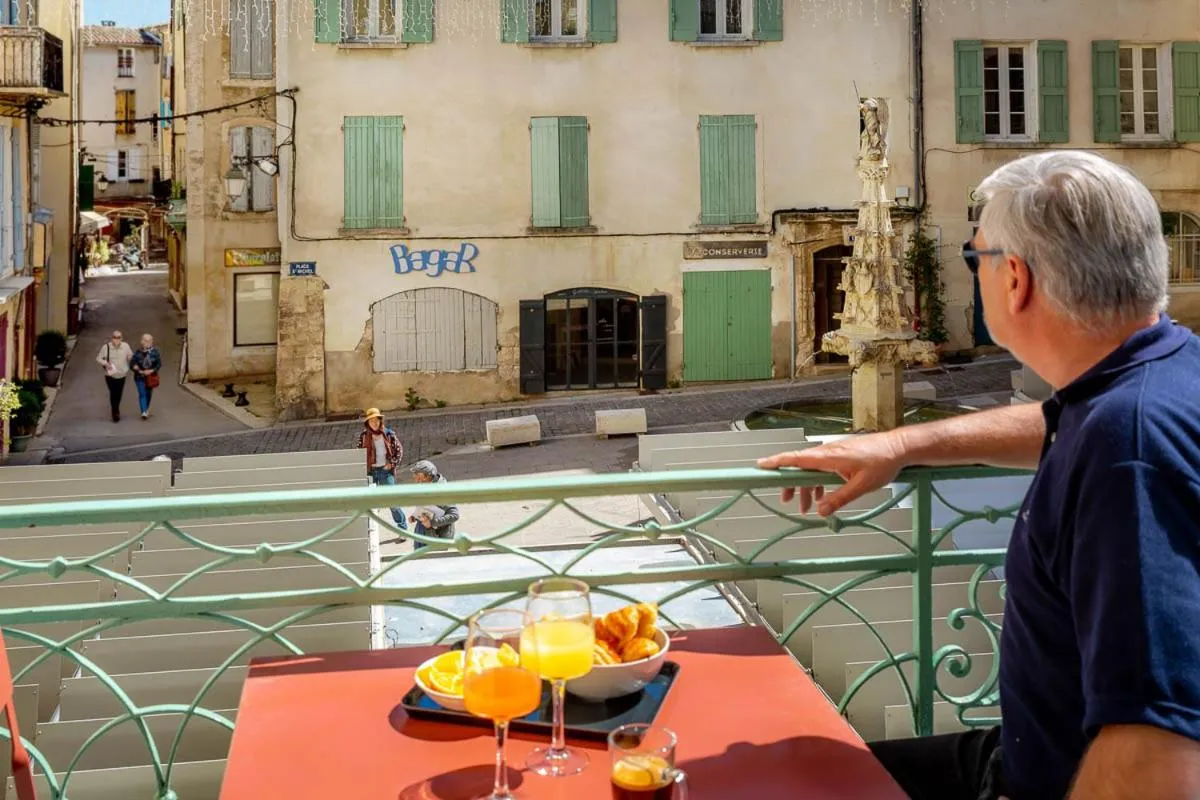 People in Provence Au Coeur Appart Hotels