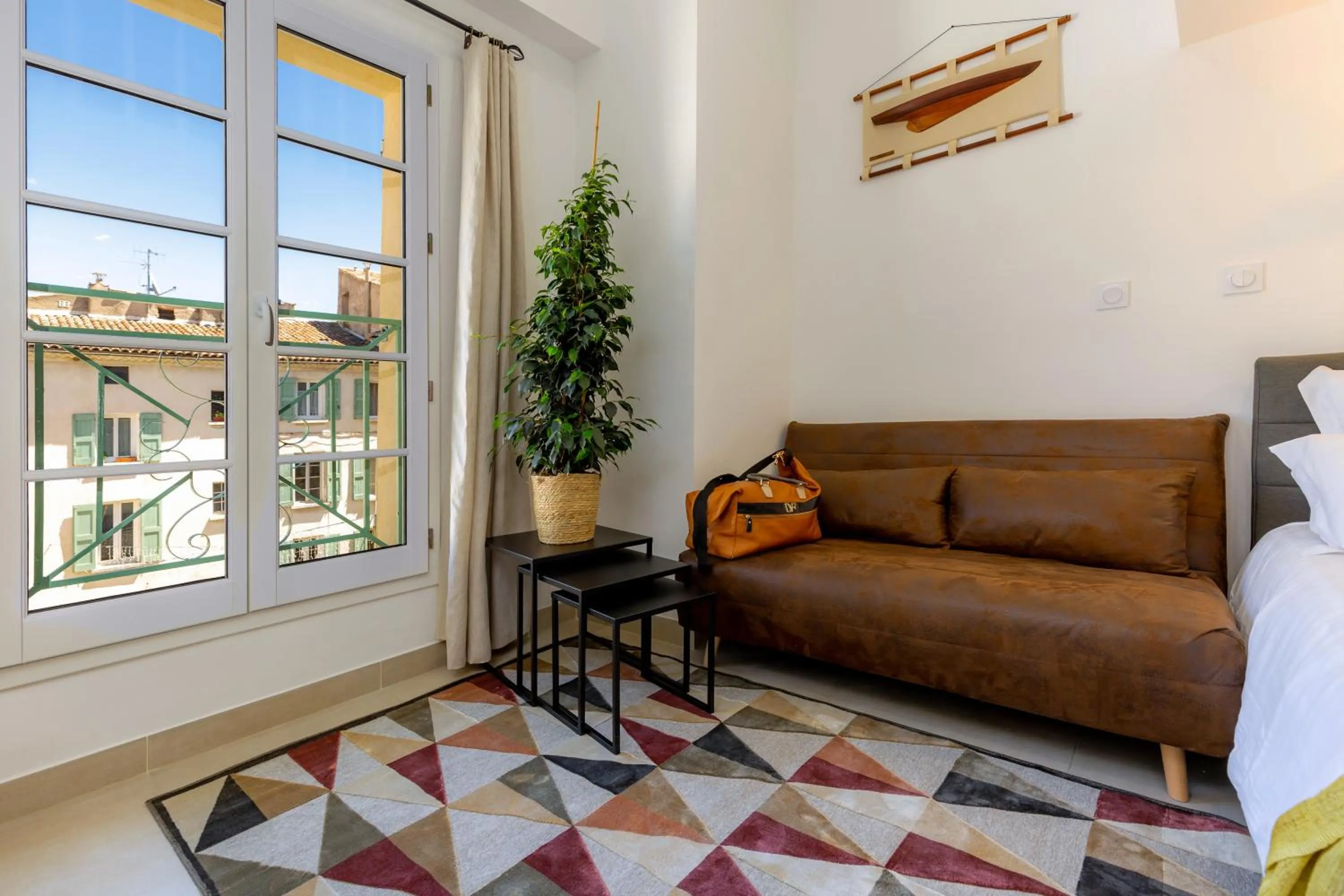 Living room in Provence Au Coeur Appart Hotels
