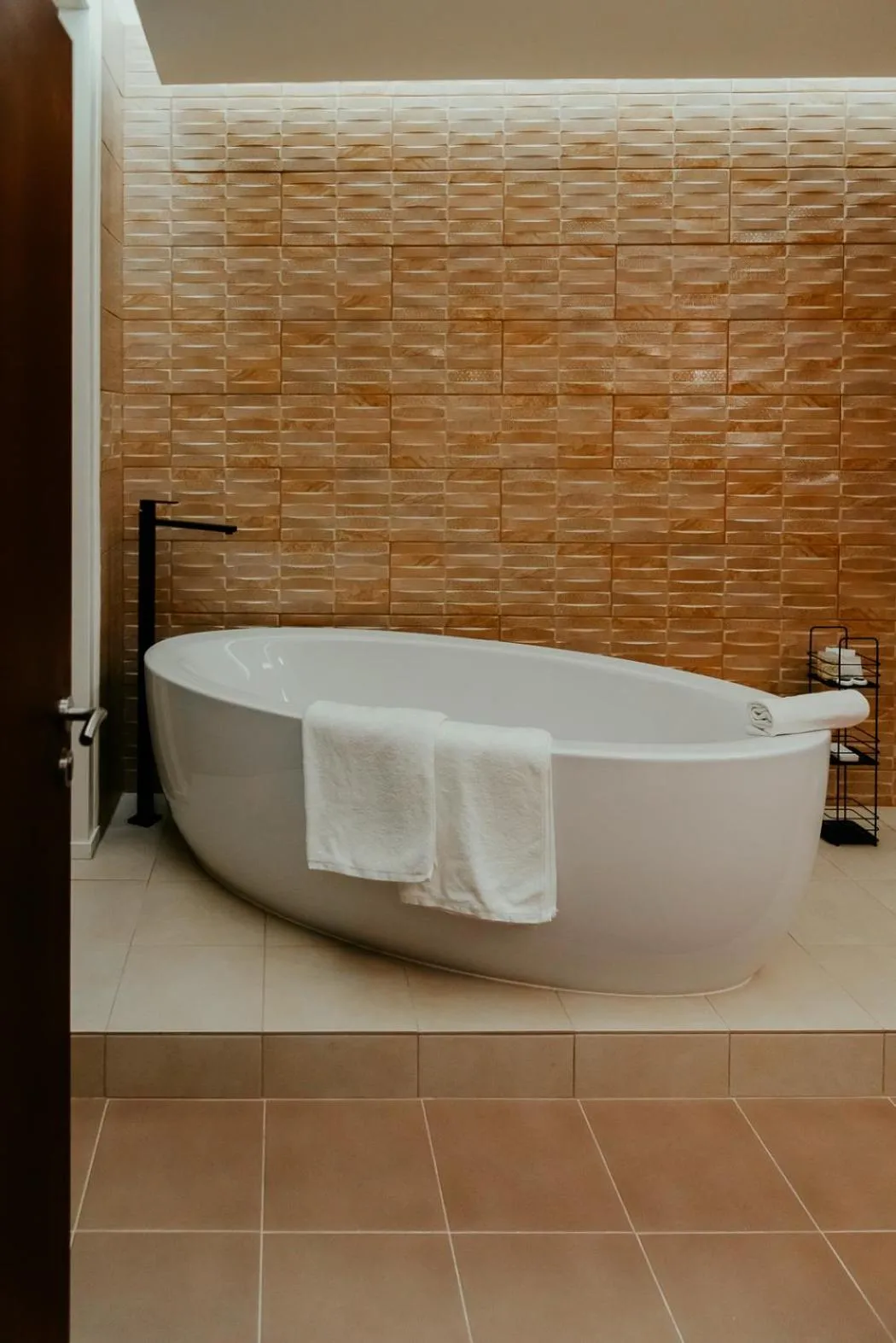 Bath in Happy House Comfort Plus