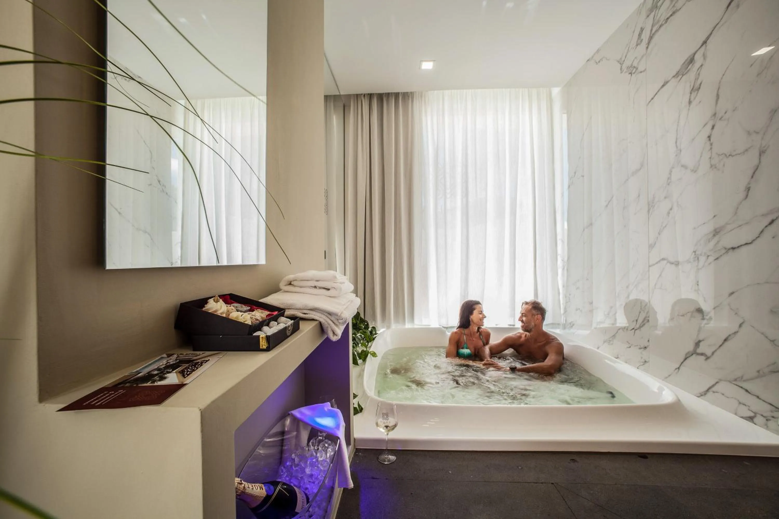 Hot Tub in NOHA Lifestyle Hotel - Adults Only