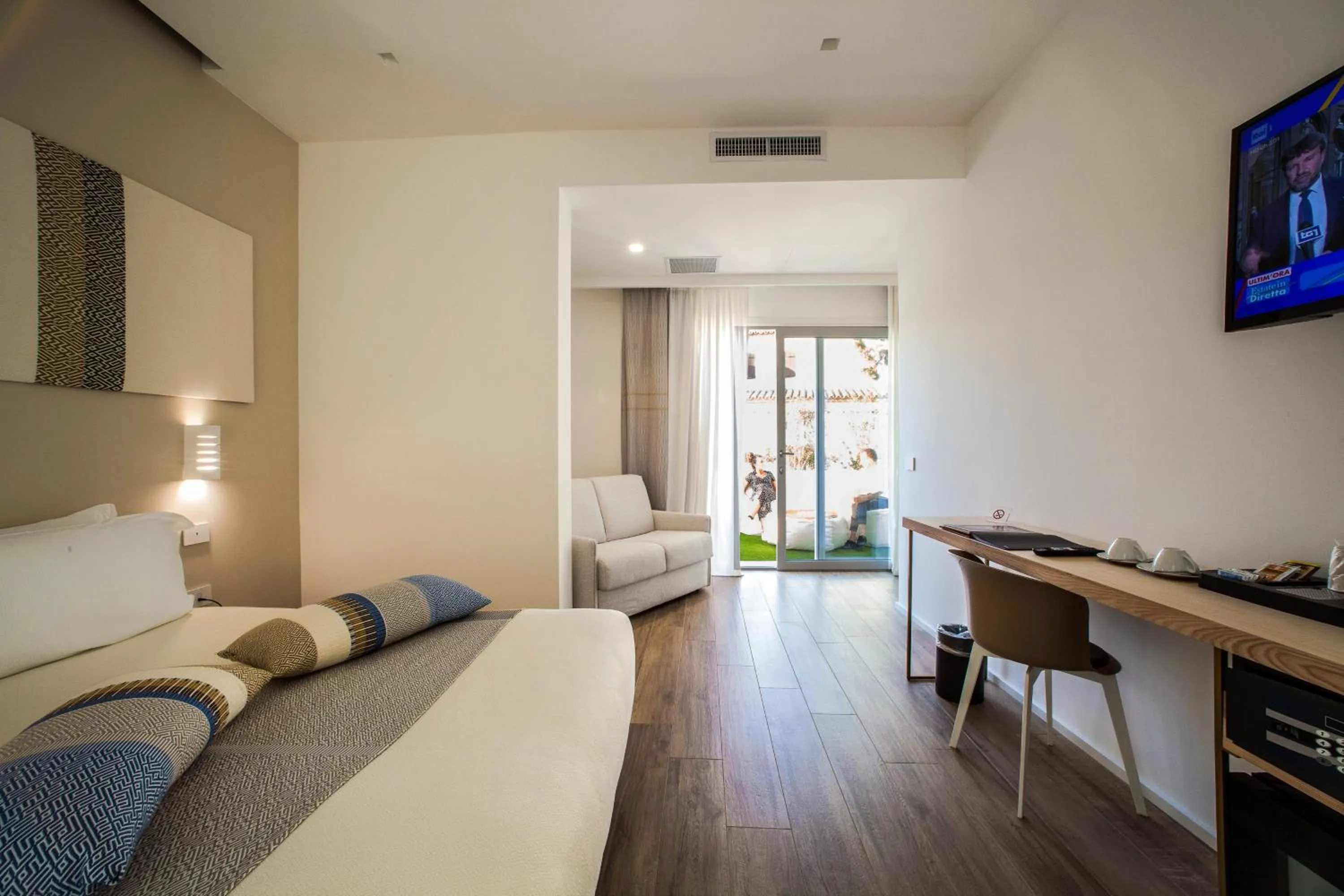 Bed in NOHA Lifestyle Hotel - Adults Only