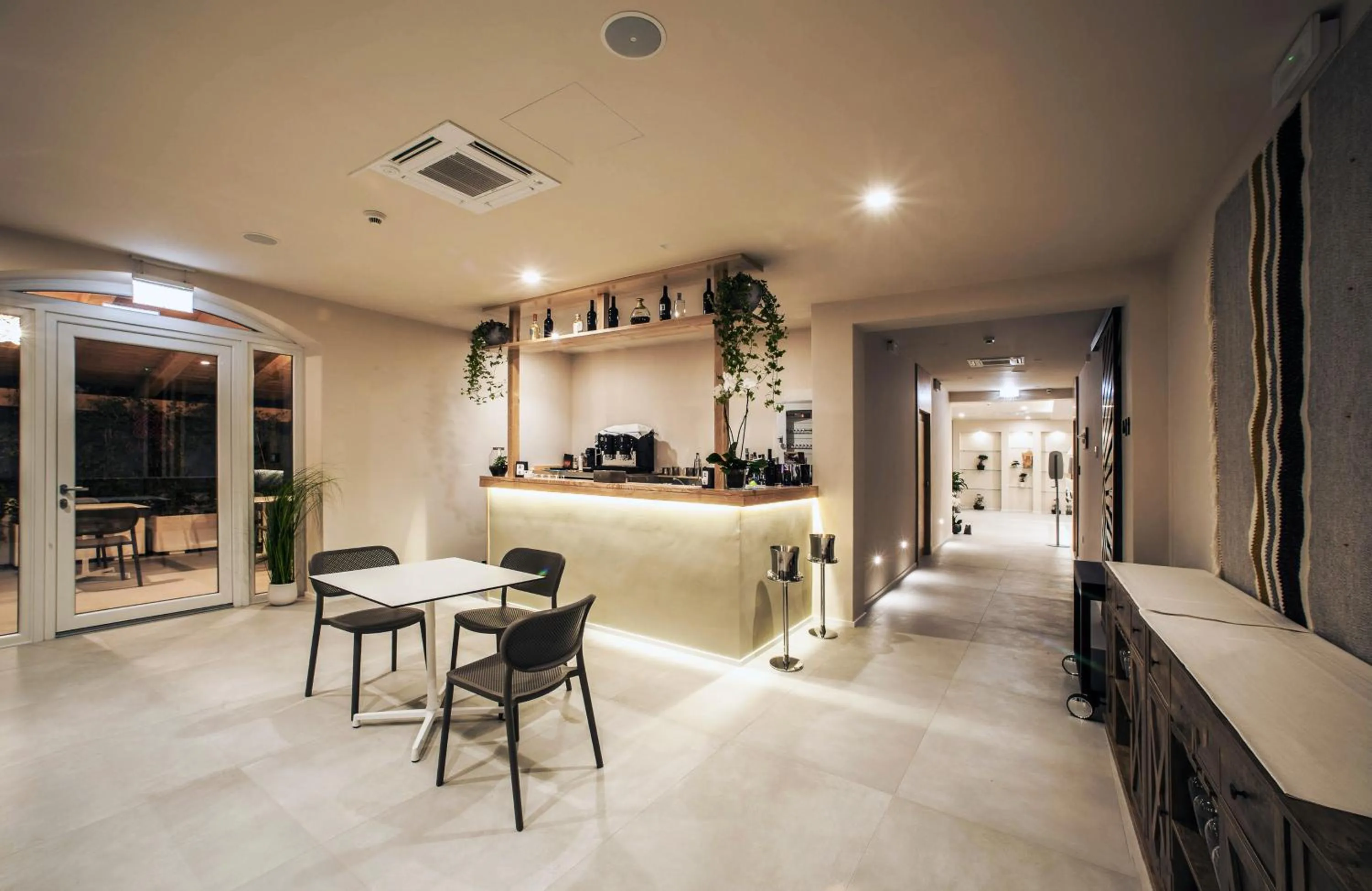 Lounge or bar in NOHA Lifestyle Hotel - Adults Only