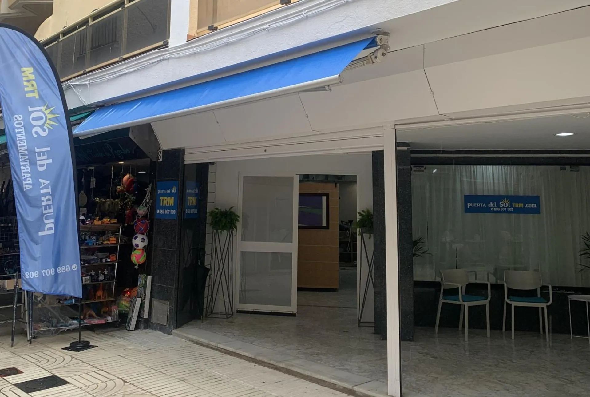 Lobby or reception in Puerta del Sol TRM only adults Aparts