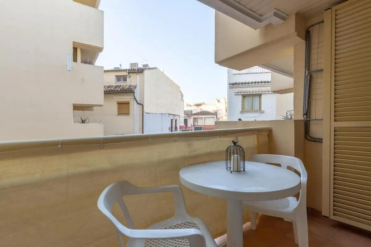 Balcony/Terrace in Puerta del Sol TRM only adults Aparts