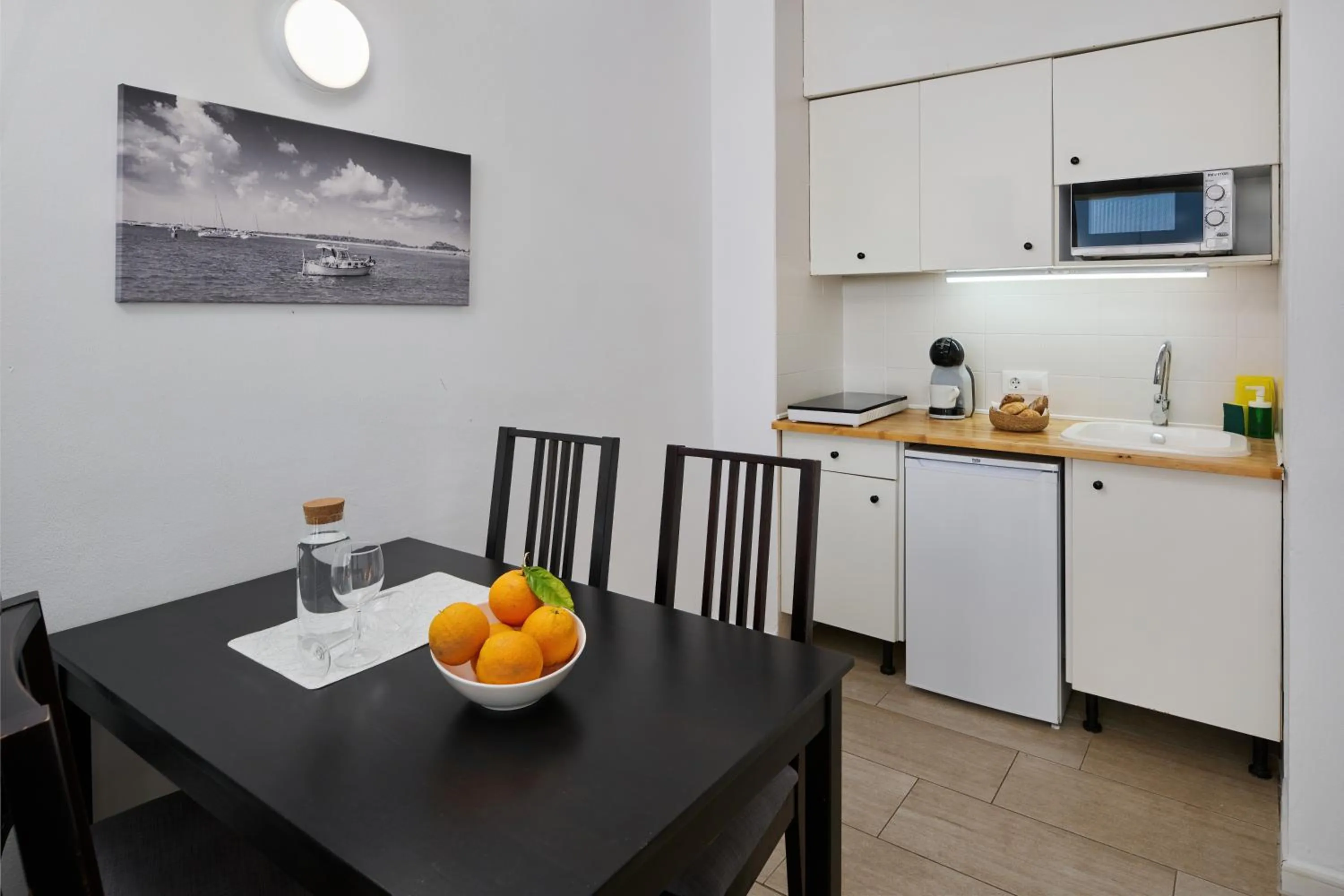 Orange Colom - Seaside Apartments