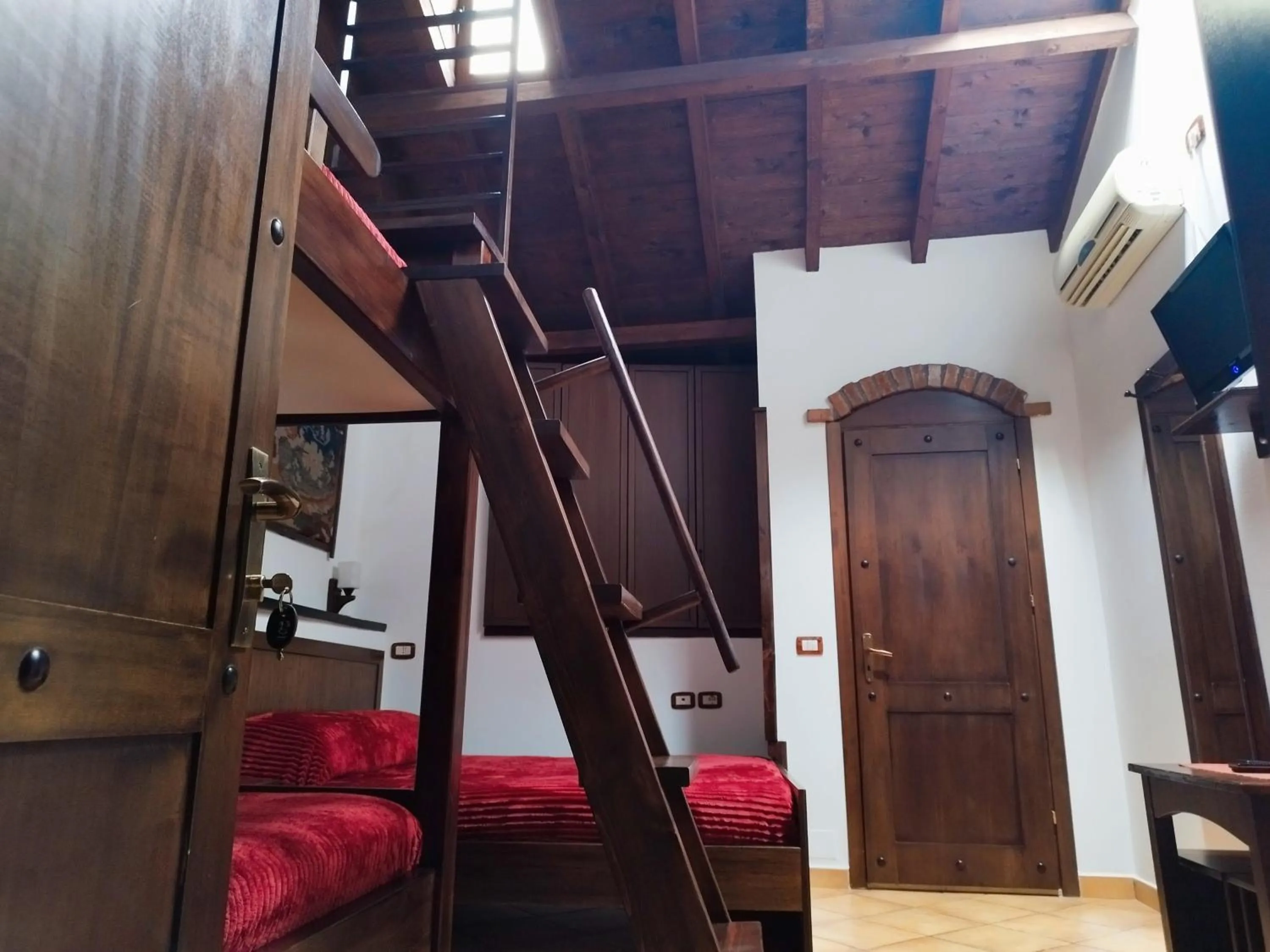 Bed in Guva Mangalem Boutique Hotel & Restaurant - Old Town Mangalem