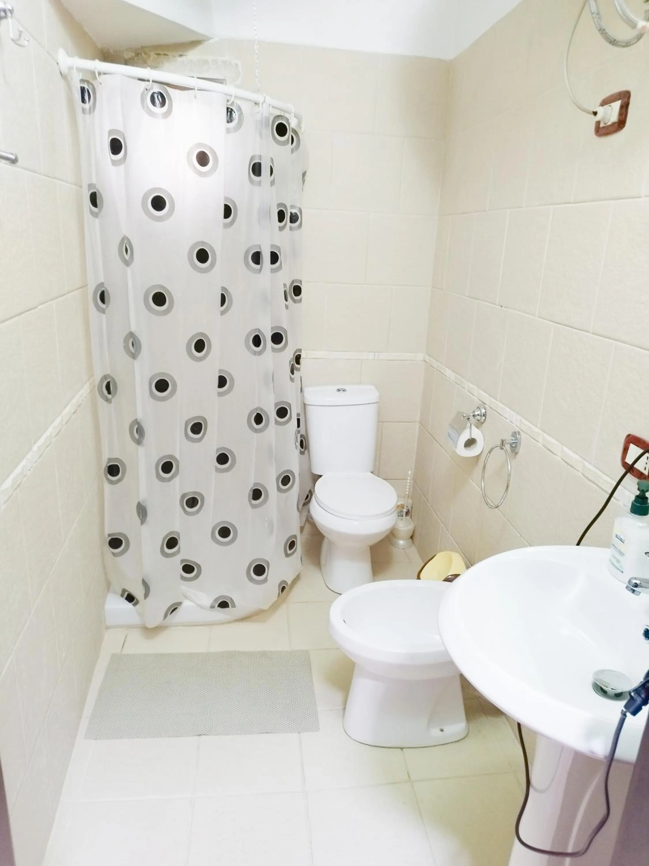 Shower in Guva Mangalem Boutique Hotel & Restaurant - Old Town Mangalem